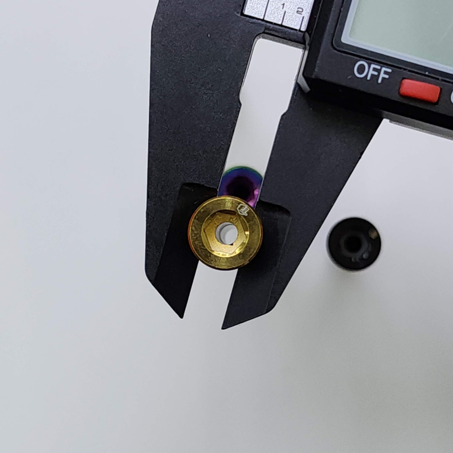 Trek Madoneサドルクランプ用チタンボルト | シートポスト Gen7 Gen8 Gen6 9 7x7 7x9 7x10 カーボンレールネジ