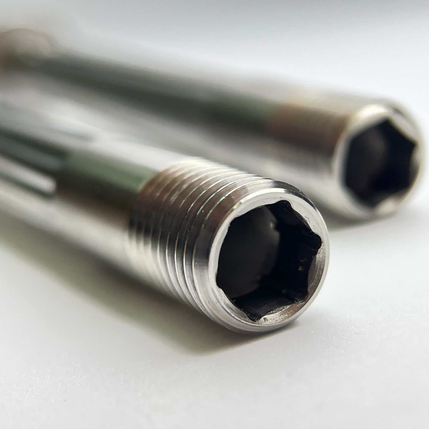 35g Titanium Thru Axle for Pinarello Dogma F 2024 & Before