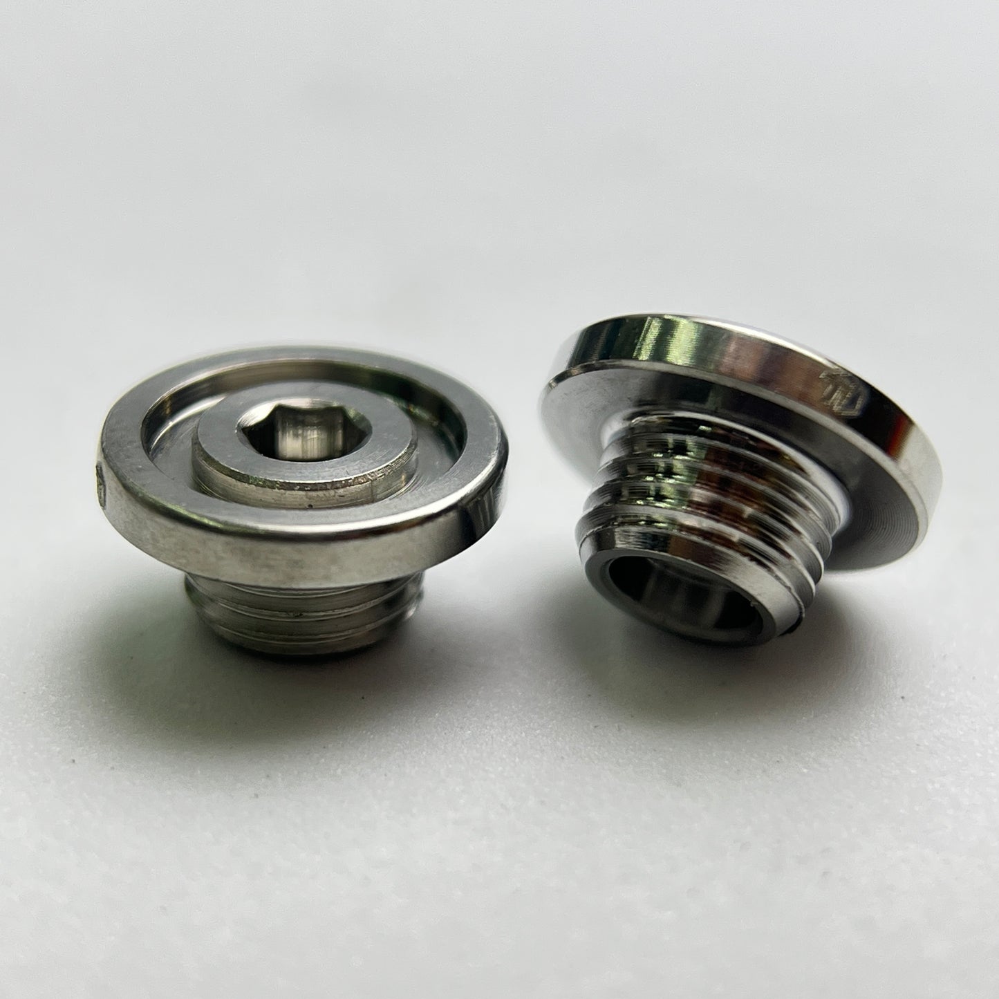 Titanium Bleed Screw for Shimano Road Shifter | 9270 9170 9120 8070 8020 7020 GRX RX810 Dual control lever Y0C698030 Oil