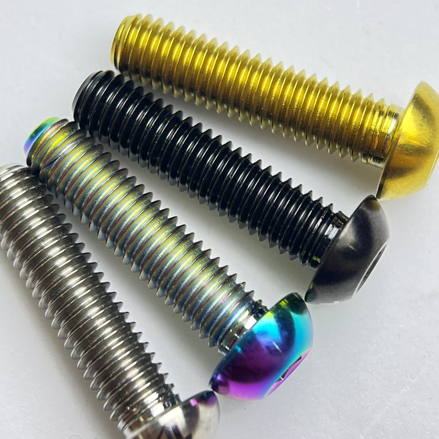 블랙 인크 티타늄 스템 캡용 나사 | 팩터 오스트로 VAM 통합 핸들바 M6 버튼 헤드