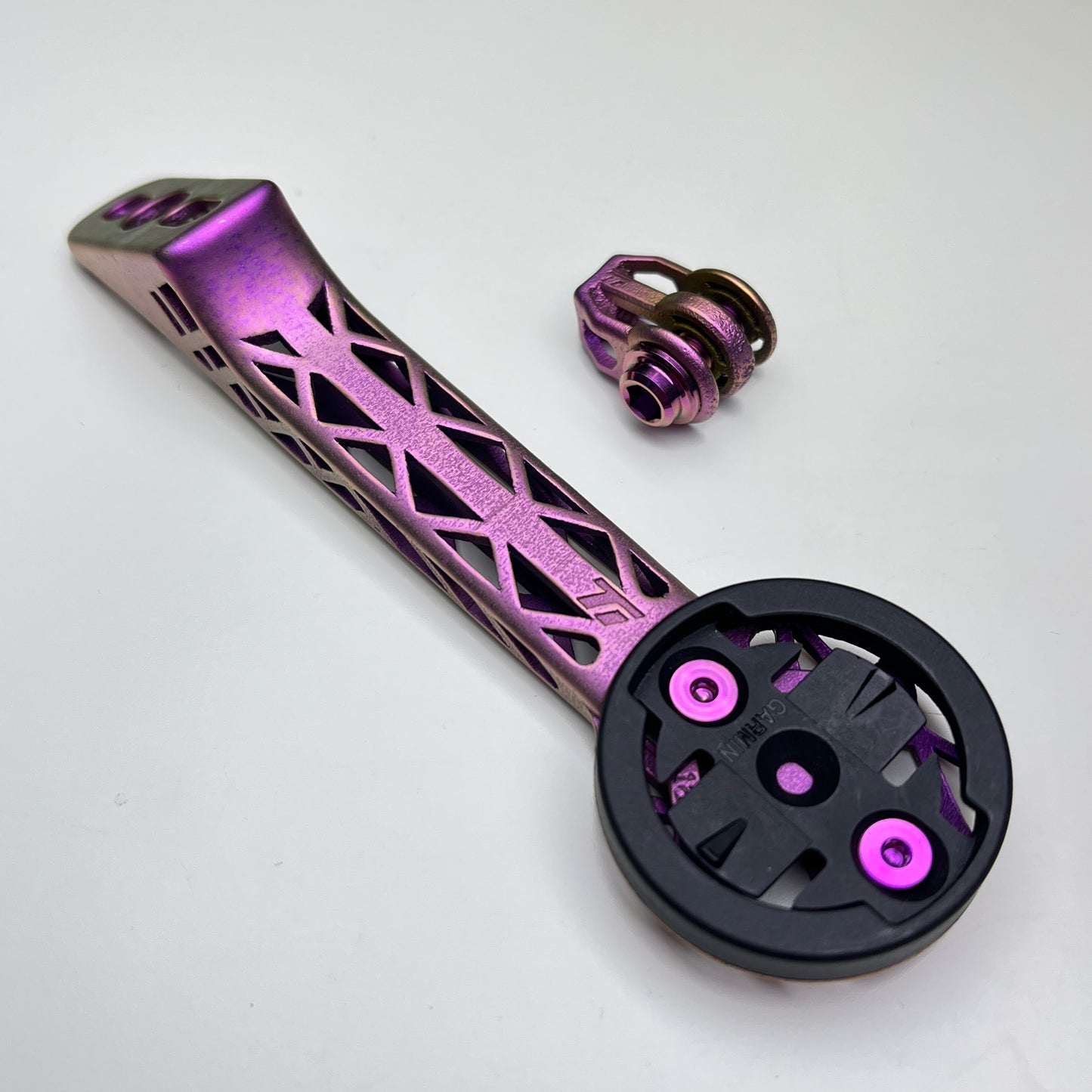 Black Inc (Factor) 3D 列印鈦合金碼錶支架 | Garmin Wahoo Bryton