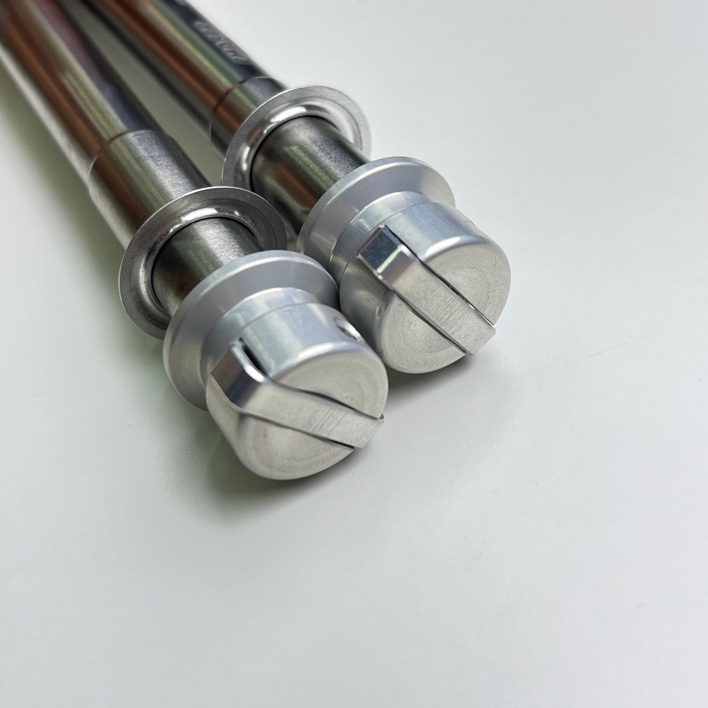 Poros Thru Titanium Tuas Tersembunyi - Sepeda Rem Cakram SPESIAL