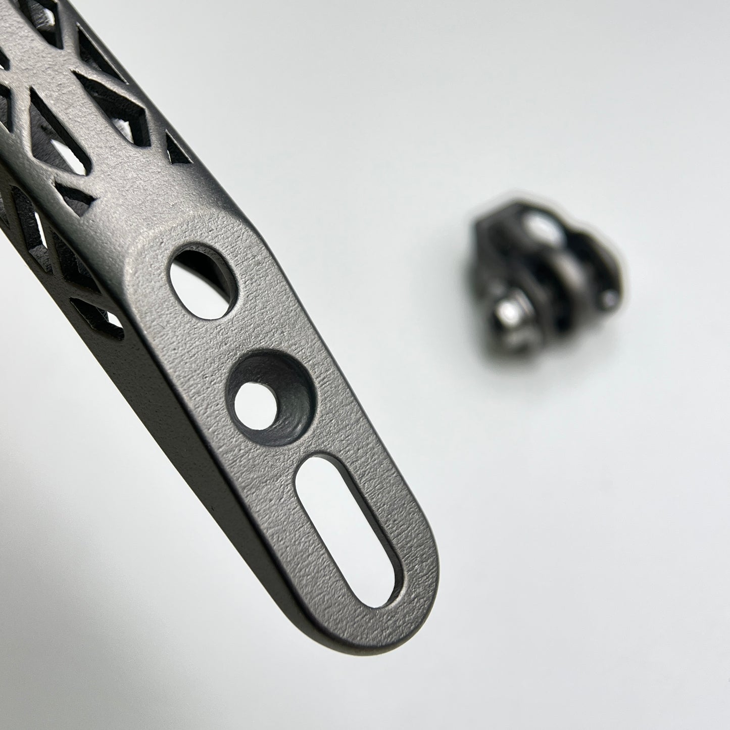 Darimo Nexum DRAG 3D Printed Titanium Computer Mount | Garmin Wahoo Bryton