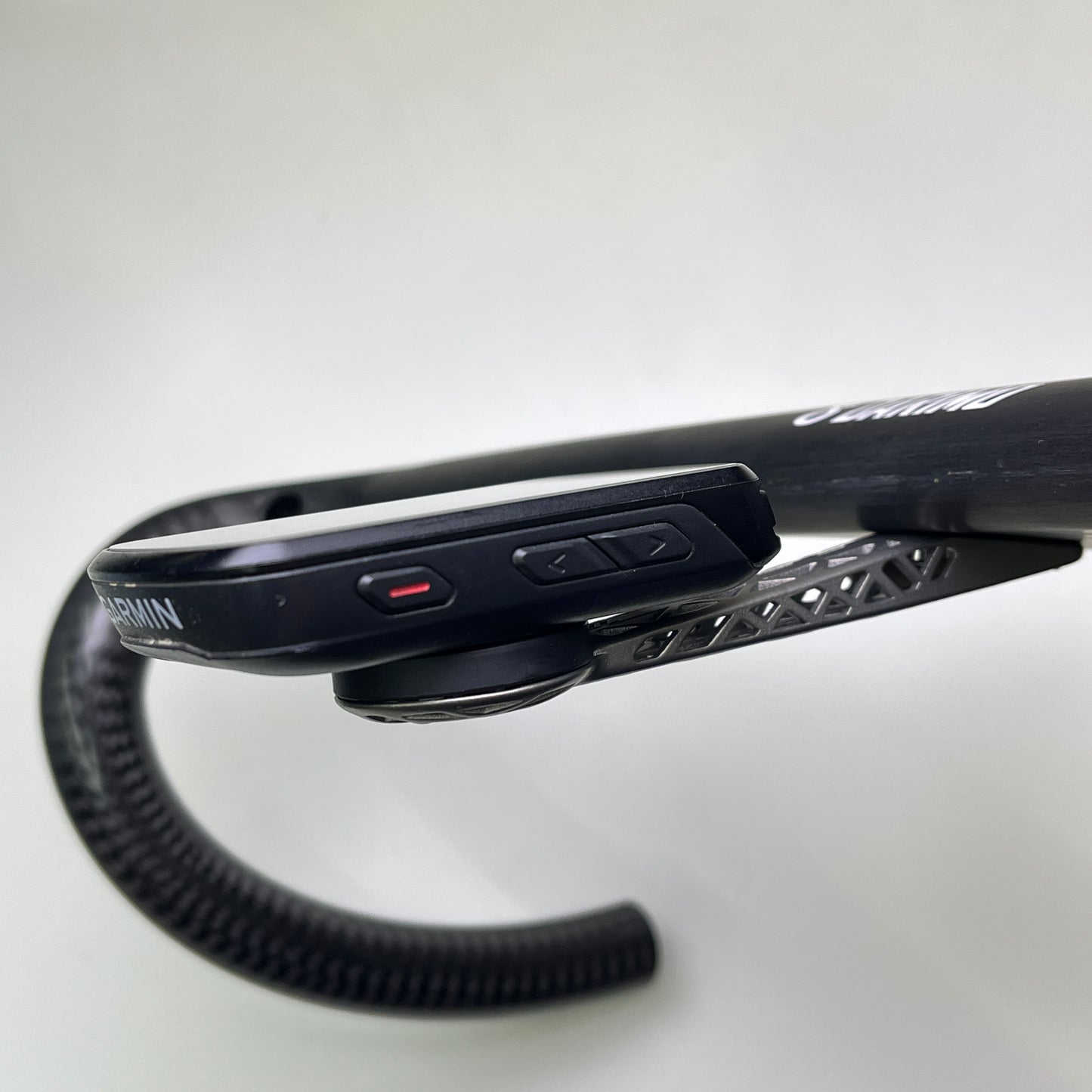 Darimo Nexum DRAG 3D Printed Titanium Computer Mount | Garmin Wahoo Bryton