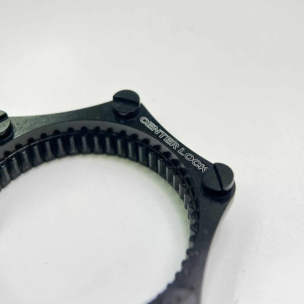 Lightweight 6-bolt to centerlock disc brake rotor adapter