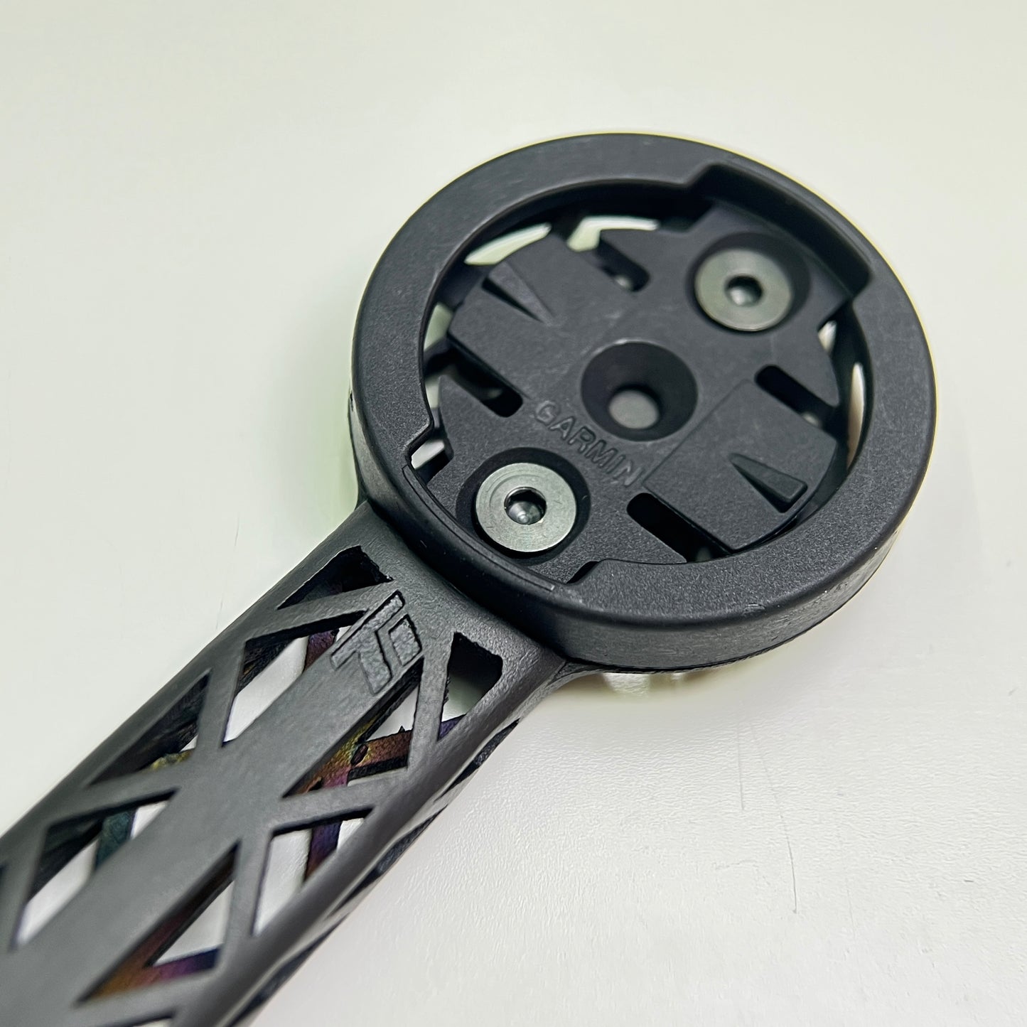 Supporto per computer Trek Madone Gen 8 2025/24 in titanio con stampa 3D | Garmin Wahoo Bryton