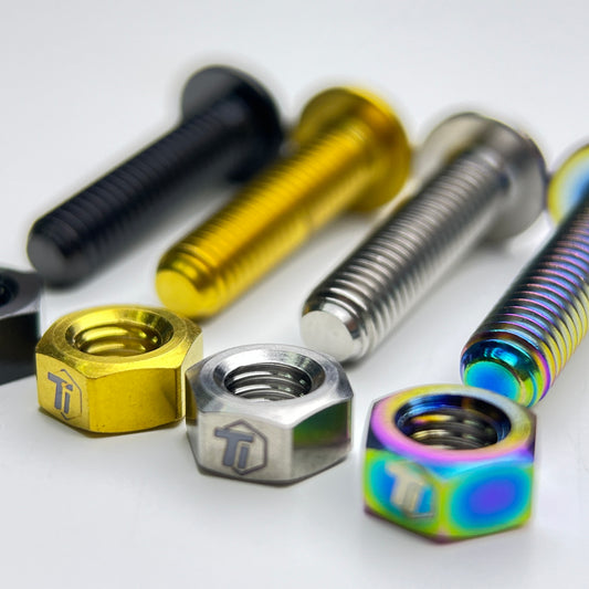 Titanový šroub pro přední světlo GoPro kamery | Držák Garmin Wahoo Hammerhead Quadlock Brompton Moon Pikes Aceoffix