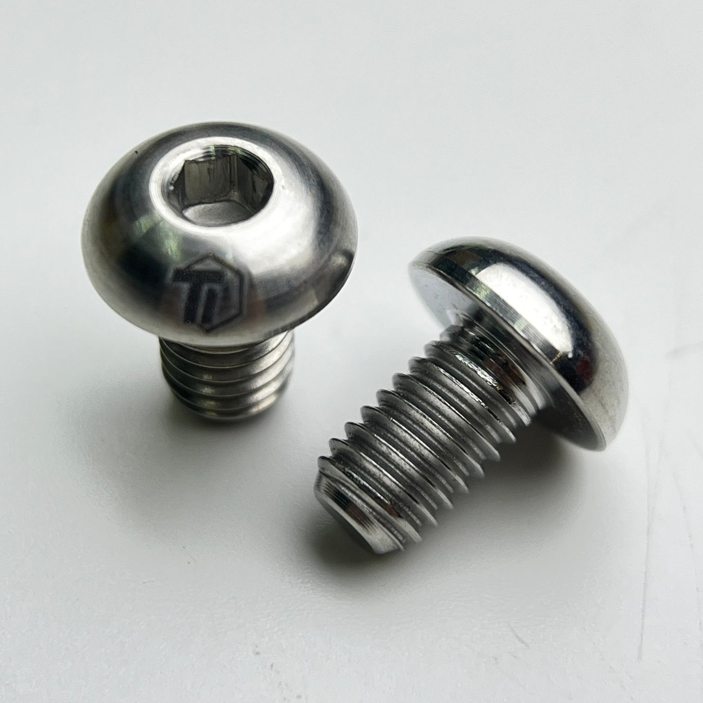 Titanium Screw for Stix Saddle Mount | Specialized Sworks Power Mirror Saddle Tail light Stix Elite 2 Switch Light