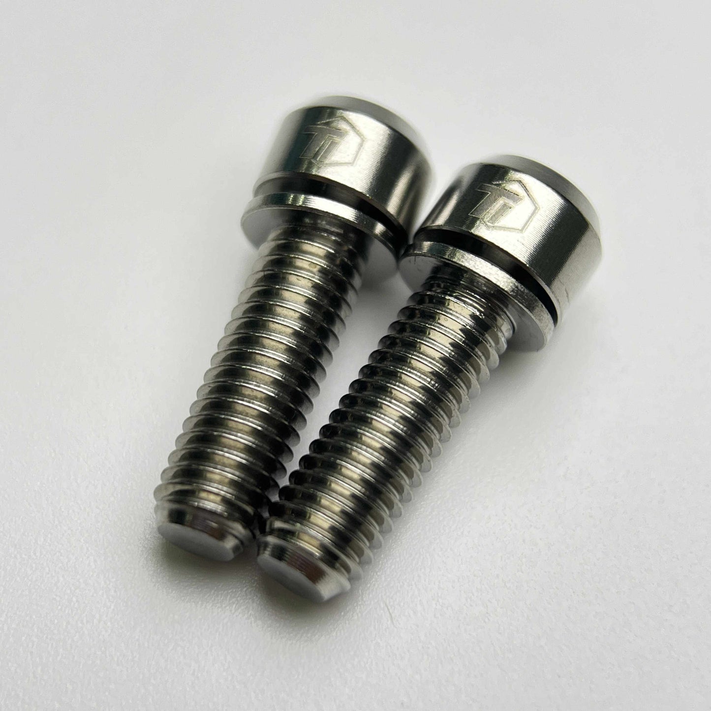 โบลท์ก้านไทเทเนียมหัวแคบ | Ti-ชิ้นส่วน M5x16 M5x18 M5x20 Aero Handlebar MTB handlebar Enve Canyon ขับเคลื่อน Sworks