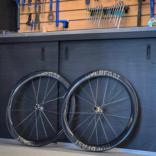 OVERFAST Aerion EVO 50mm 935g carbon wheelset