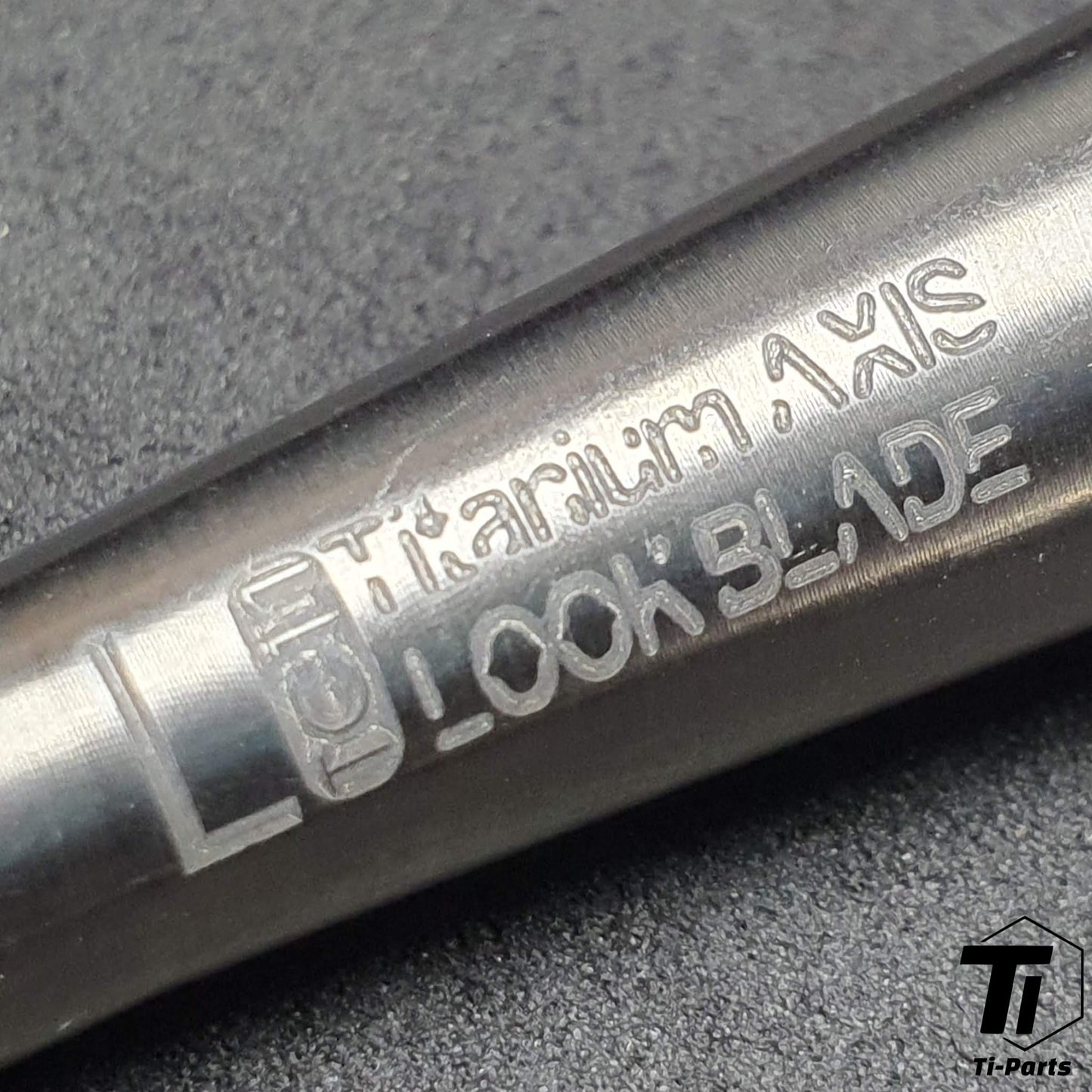 Look ペダル用チタンアクスル | Keo 2 Max Blade カーボン セラミック チタン | グレード29チタン シンガポール