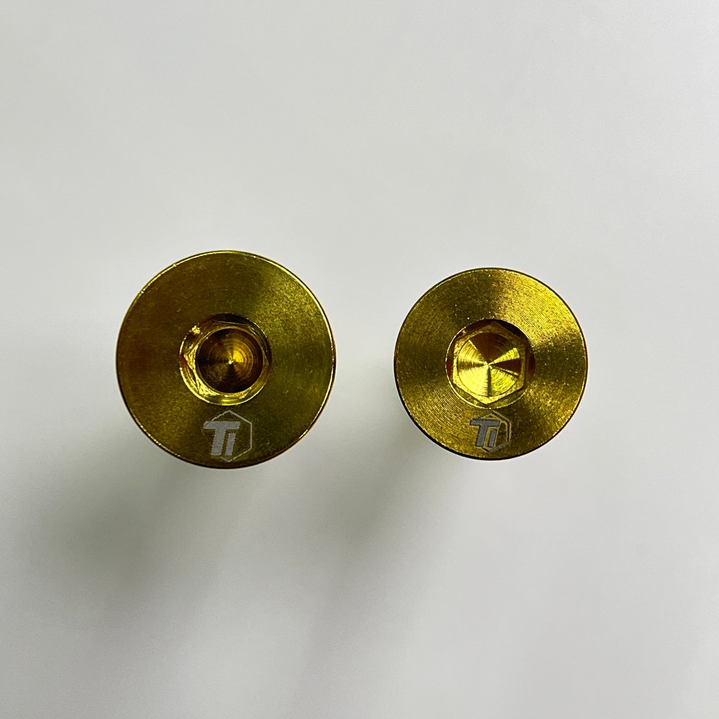 Tornillo de potencia Roval Rapide de titanio | Soluciona el problema de los tornillos que sobresalen o están desnivelados | Specialized SL8