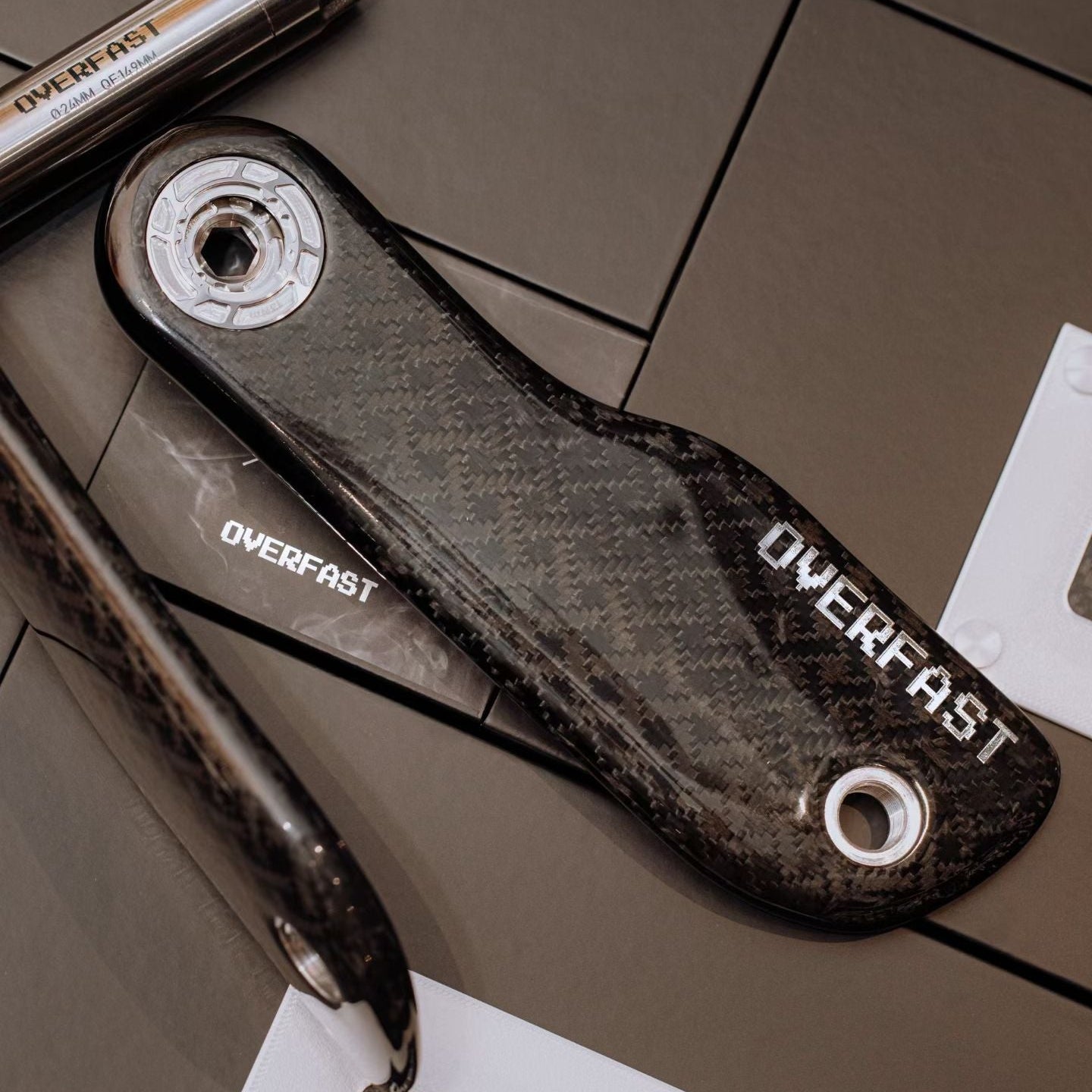 カーボンクランクアーム 165mm Tiシャフト24mm OVERFAST AEROX カーボンクランクアーム | SRAM DUB / Shimano Ti24mm