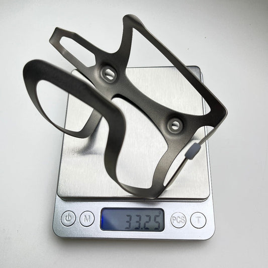 34g Right Hand Pull Titanium Bottle Cage