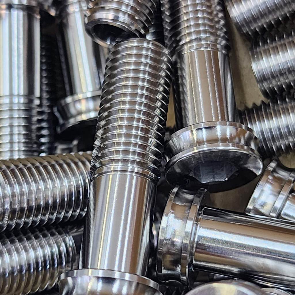 Titanová matice pro expanzní zátku SL8 SL7 Aethos | Kompresní zátka hlavového složení Specialized Sworks