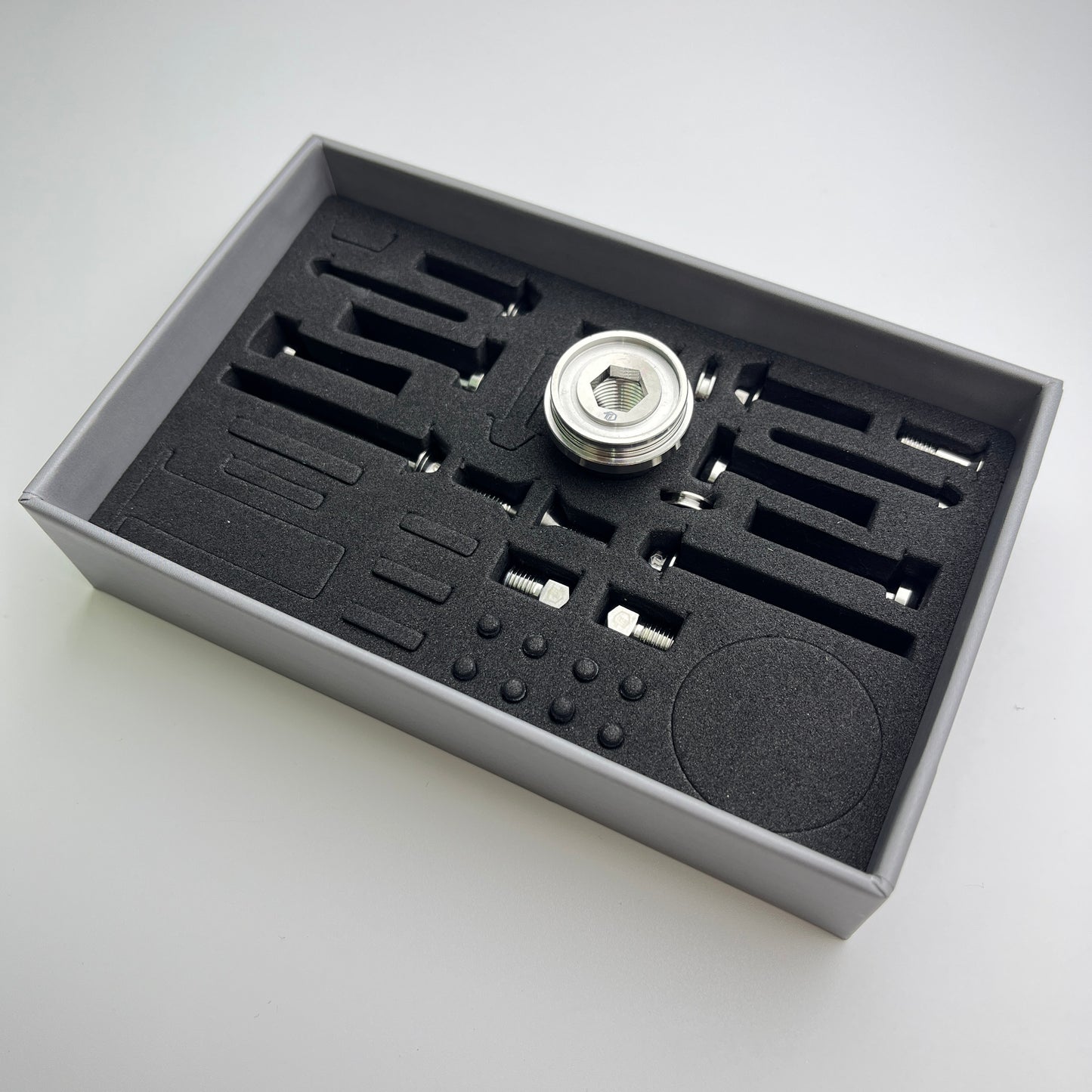 طقم ترقية SRAM Red/Force/Rival E1 AXS / D2 Titanium