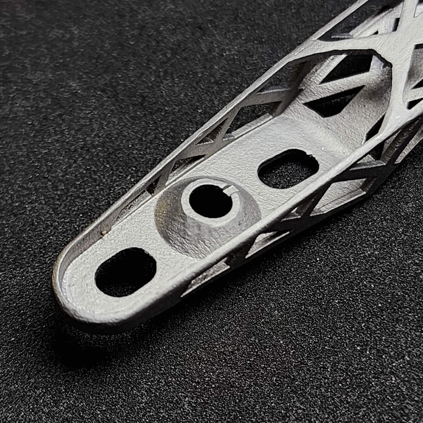 Seka Exceed Titanium 3D-Druck-Computerhalterung | Aero GoPro-Lichthalterung der 1. und 2. Generation für Garmin Wahoo, superleicht