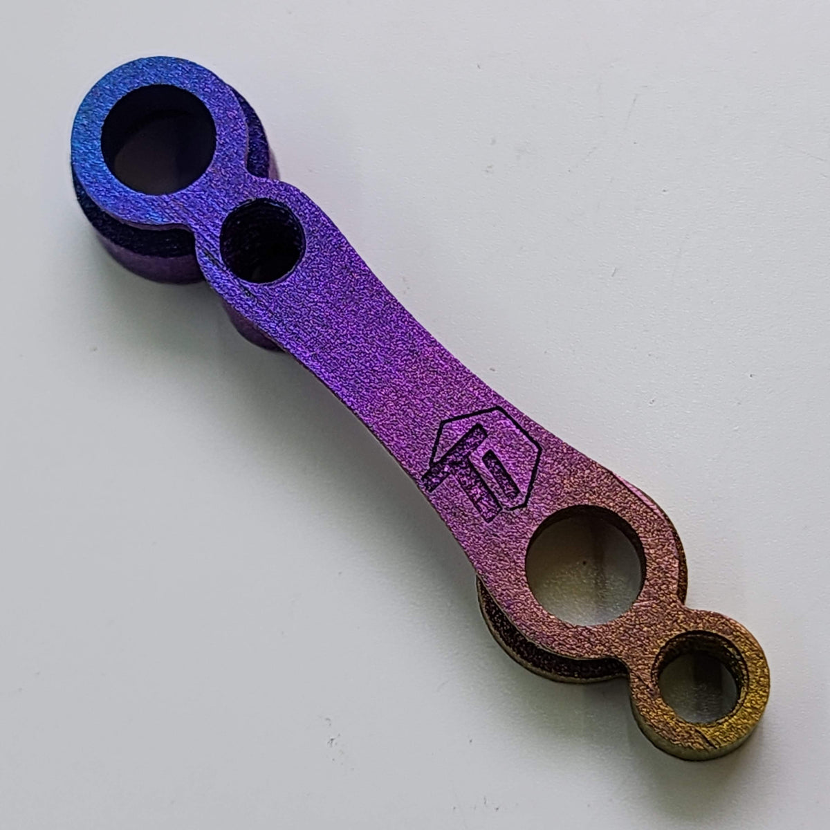 Universal-fit 3D-printed titanium front disc brake adapter for Shimano and SRAM