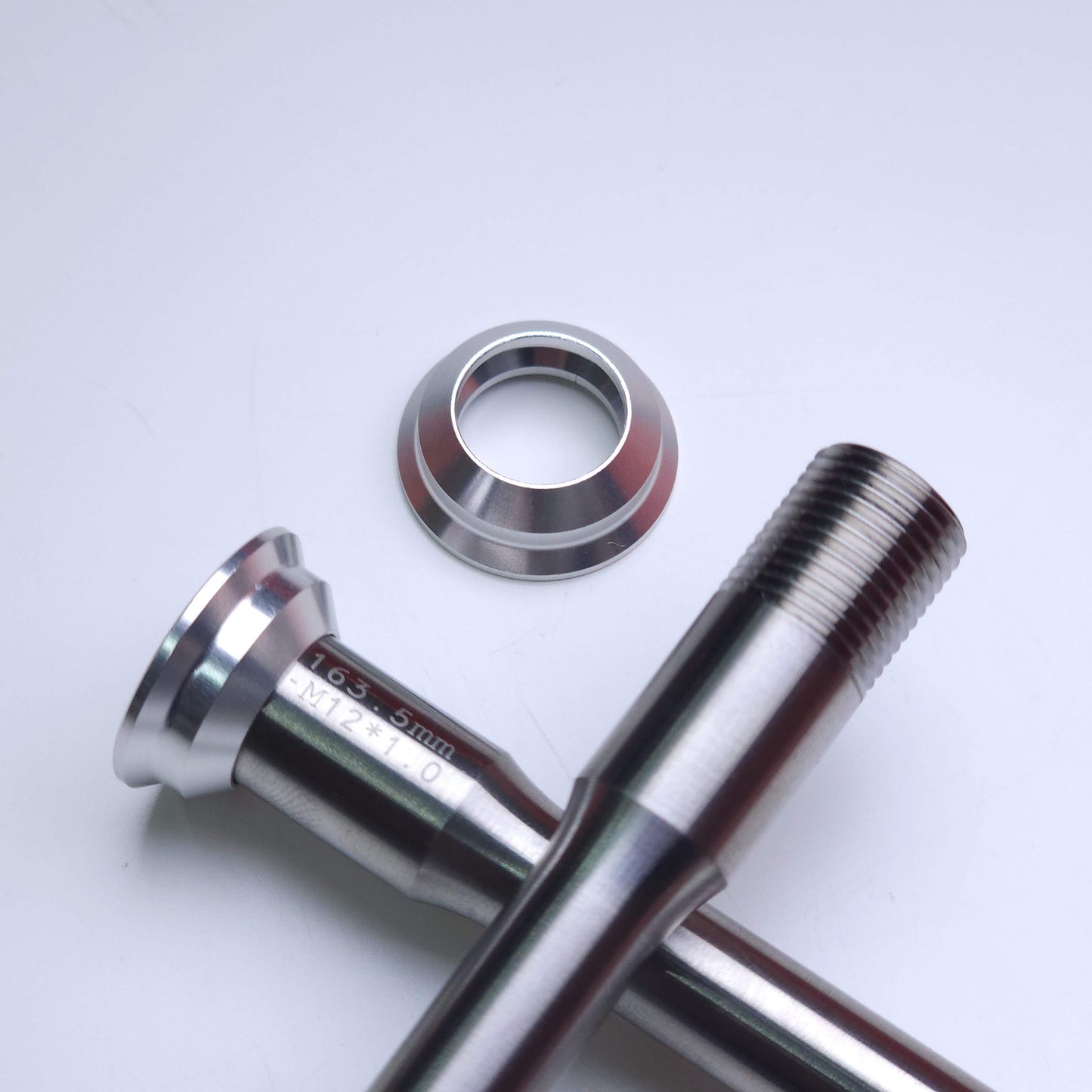 محور سيكسويل تيتانيوم ٢٩ جرام | سبيشالايزد سووركس SL٨ SL٧ SL٦ فينج كروكس أليز إيثوس