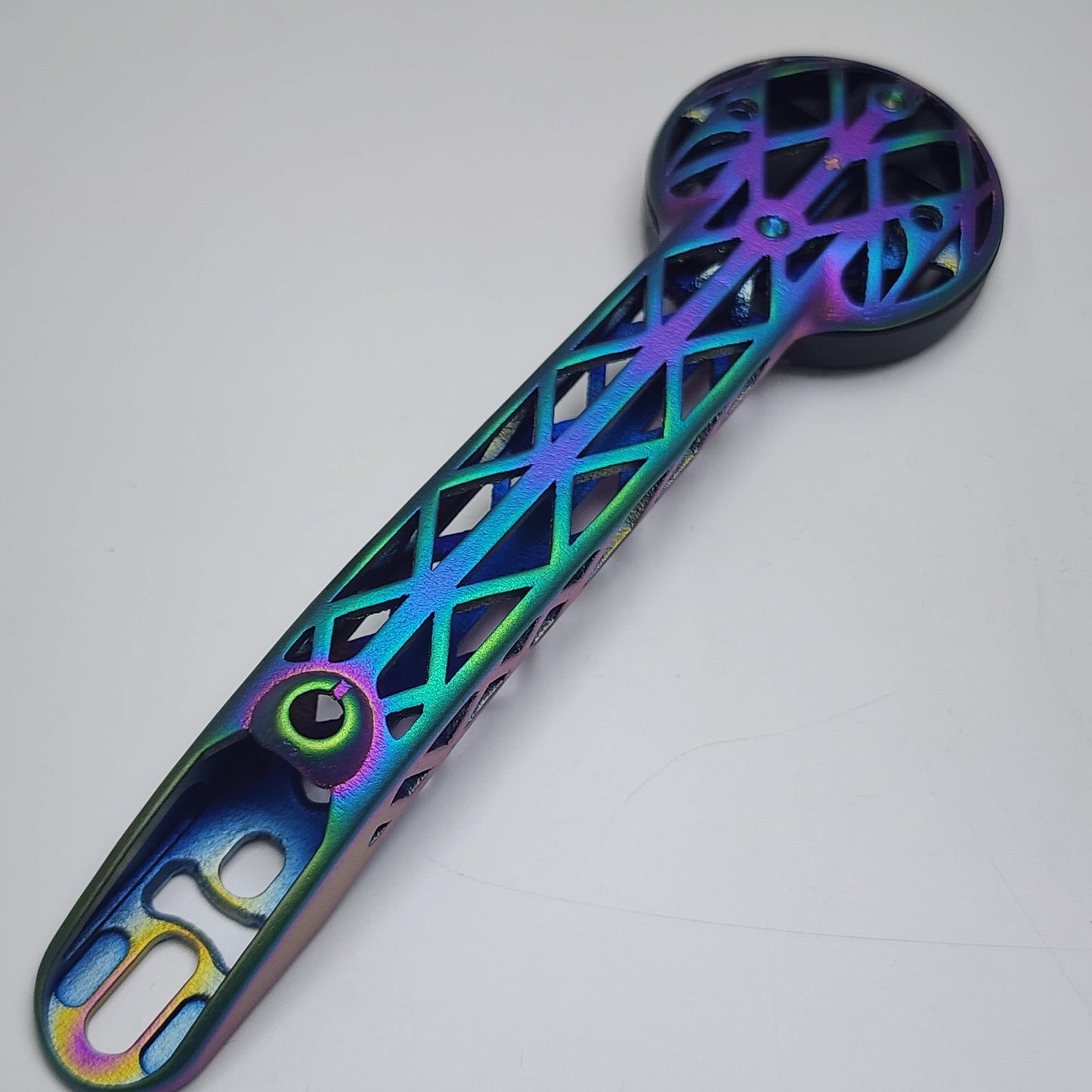 حامل حاسوب سيرفيلو إس ٥ (٢٠٢٣-٢٠٢٦) من التيتانيوم بتقنية الطباعة ثلاثية الأبعاد | جارمين واهو بريتون | سلسلة الفريق