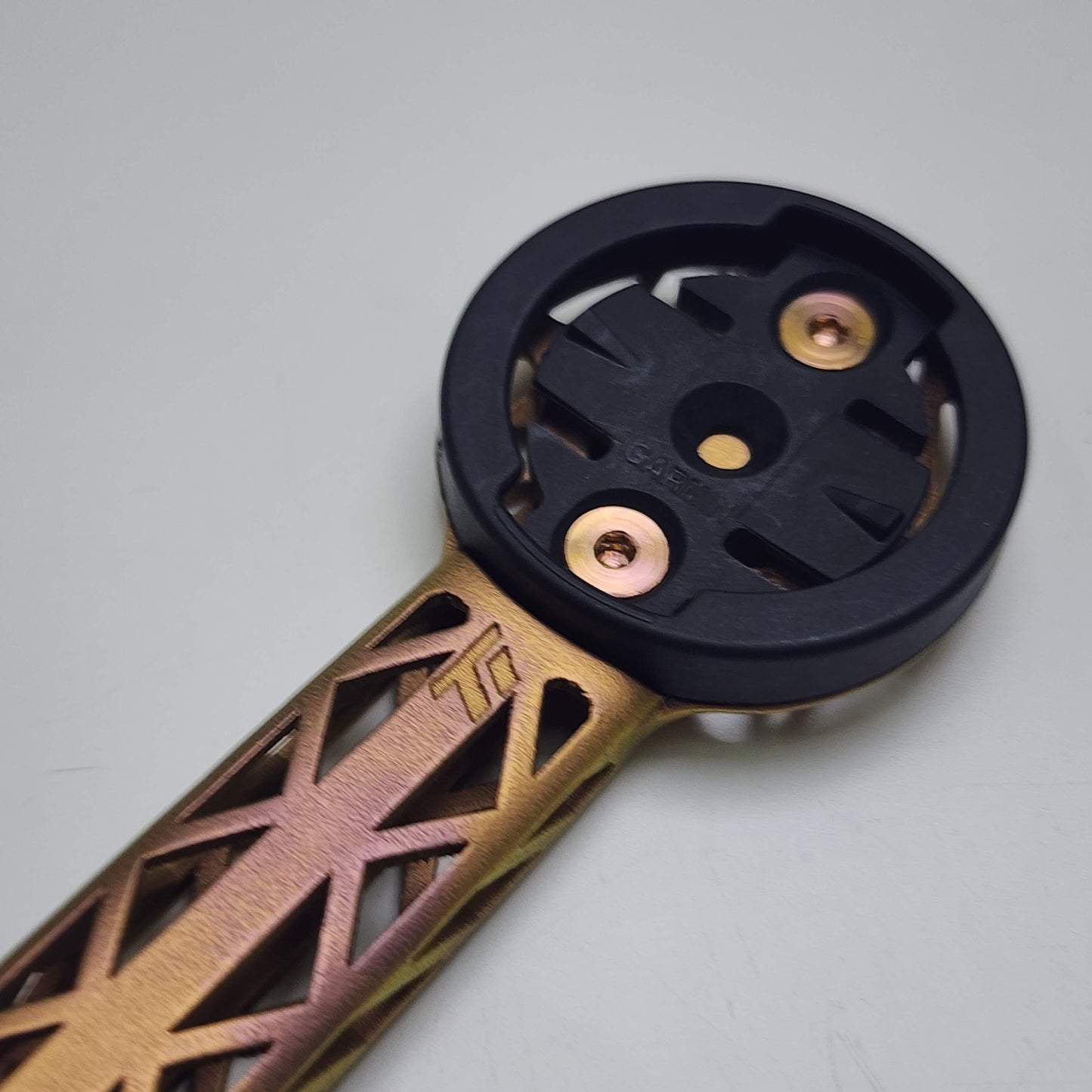 حامل حاسوب Trek Madone Gen 8 2025/24 من التيتانيوم بتقنية الطباعة ثلاثية الأبعاد | Garmin Wahoo Bryton | سلسلة Team