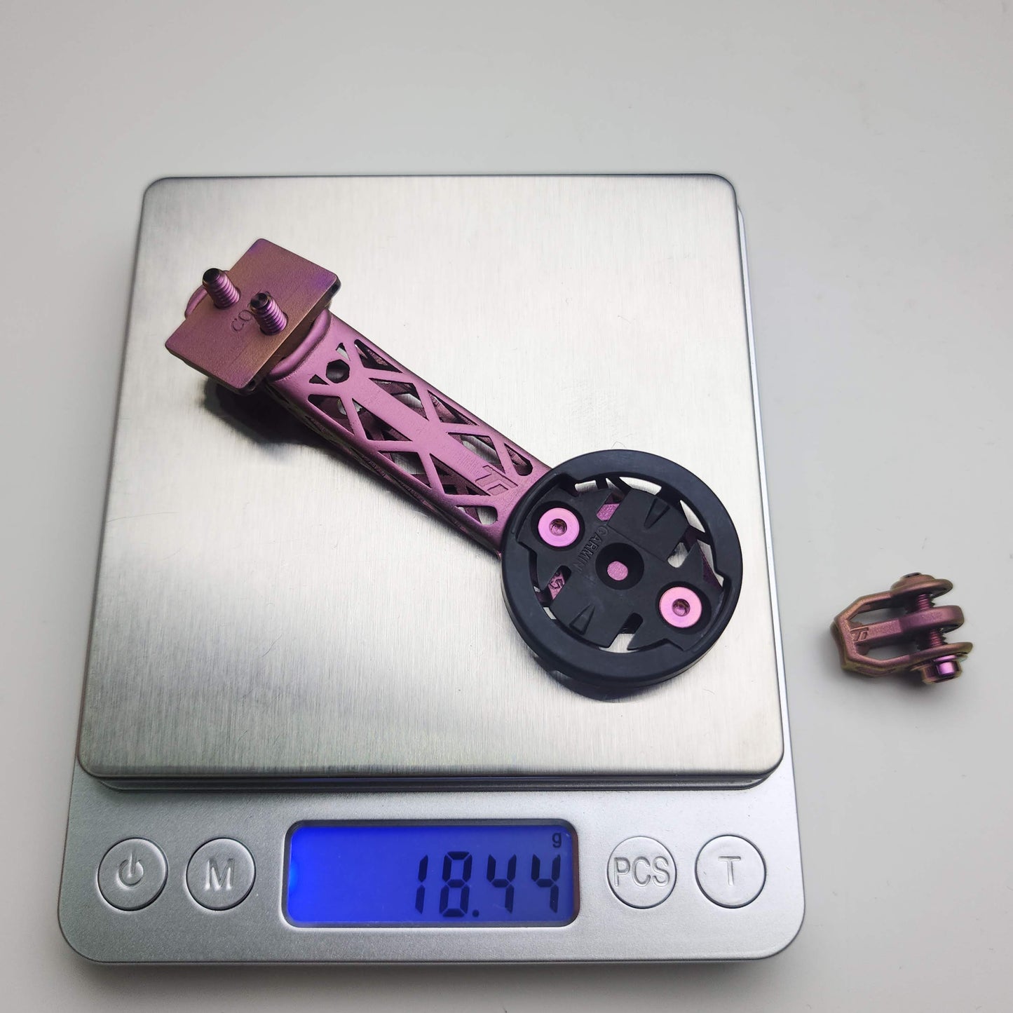 حامل حاسوب مطبوع بتقنية الطباعة ثلاثية الأبعاد من التيتانيوم لمقود ENVE SES AR / Aero Pro 2025 المتكامل | Garmin Wahoo Bryton | سلسلة Team