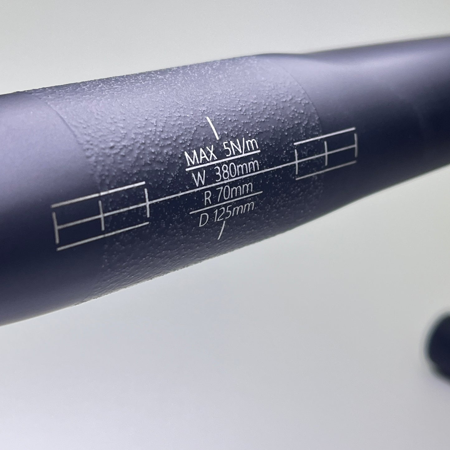 EXS R175 Integrierter Carbon-Lenker – Ultraleichter Aero-Rennradlenker | Interne Kabelführung