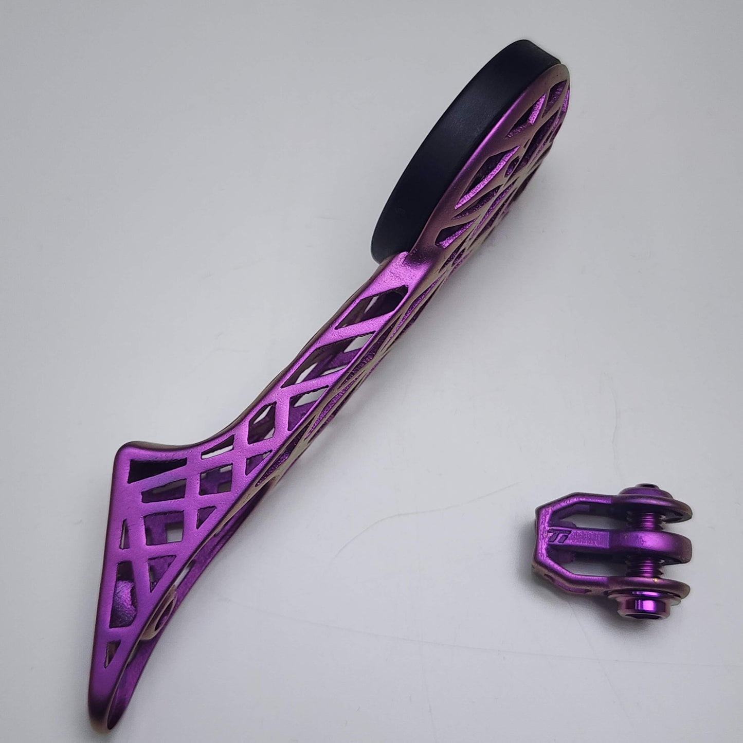 Držák na počítač Black Inc (Factor) z 3D tisku z titanu | Garmin Wahoo Bryton | Team Series