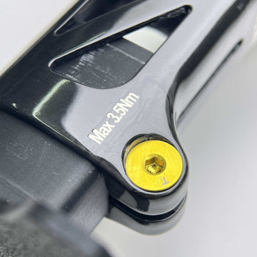 Giant TCR/Propel SL Carbon integrierte Sattelstützenklemme (ISP) | 2016–2026 kompatibel, 55g, Titan-Zubehör