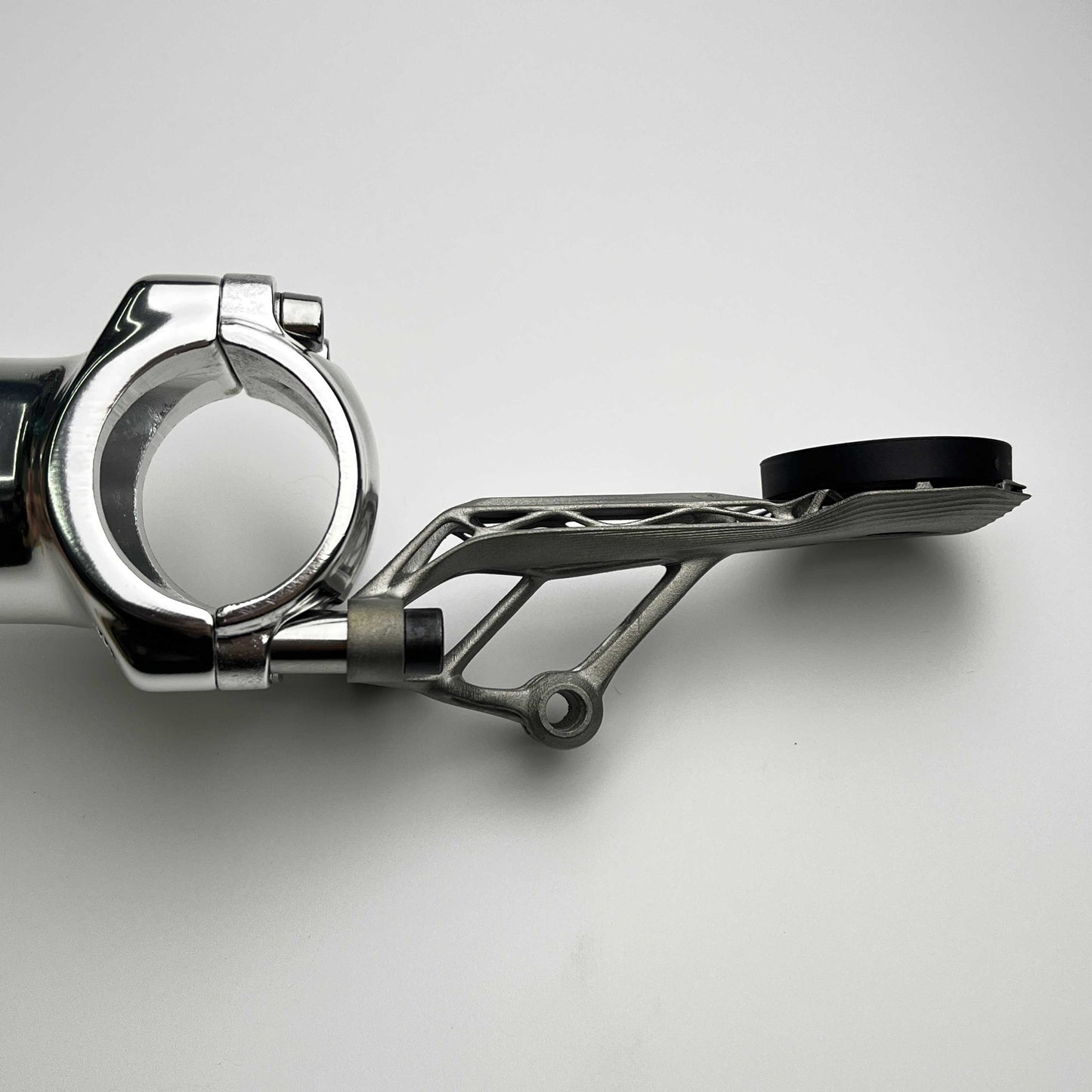 Universal Stem Titanium Bike Computer Mount - Club Series | 2-Piece Bar & Stem | Giant