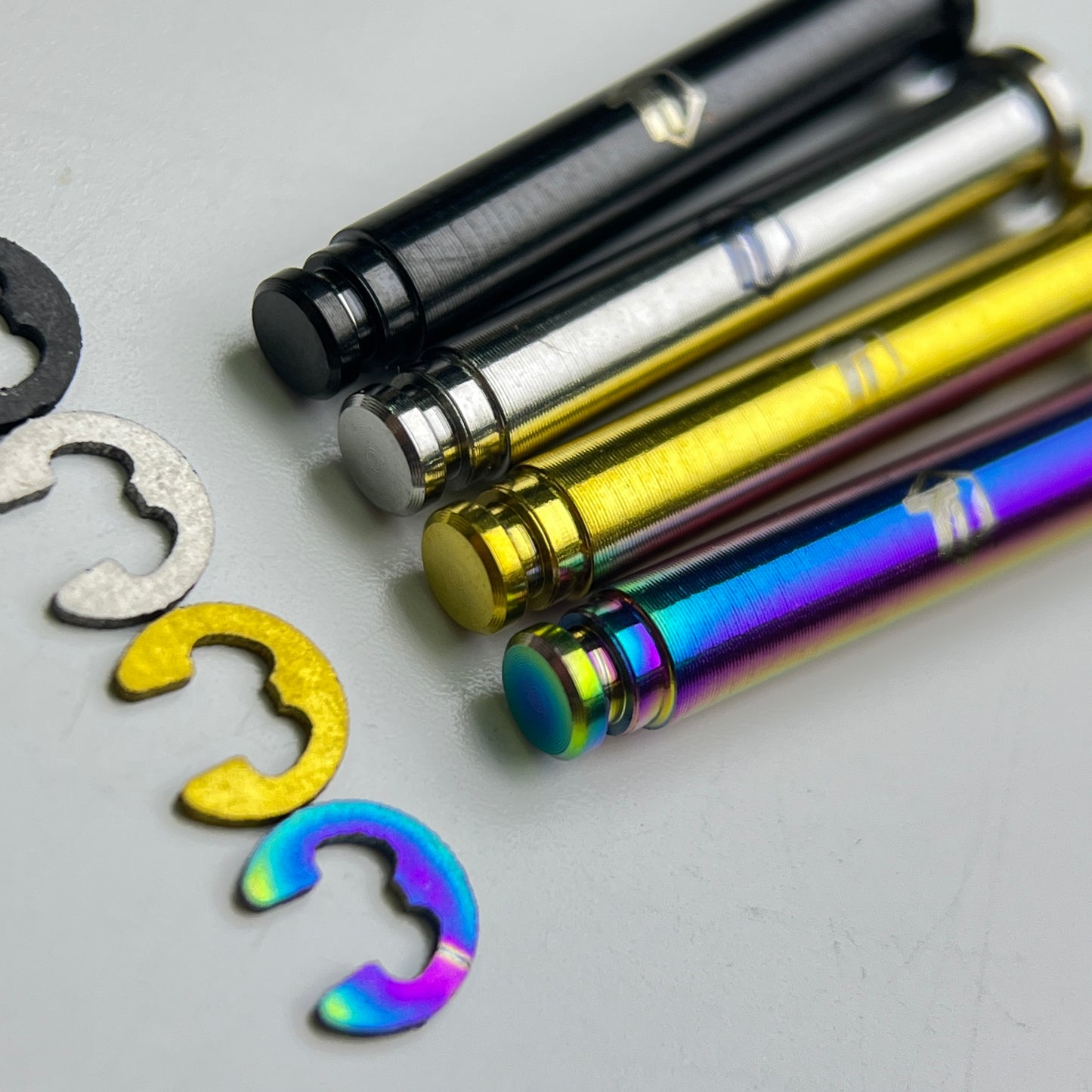 Titan Sram framväxelskruv | FD reservaxel för axel