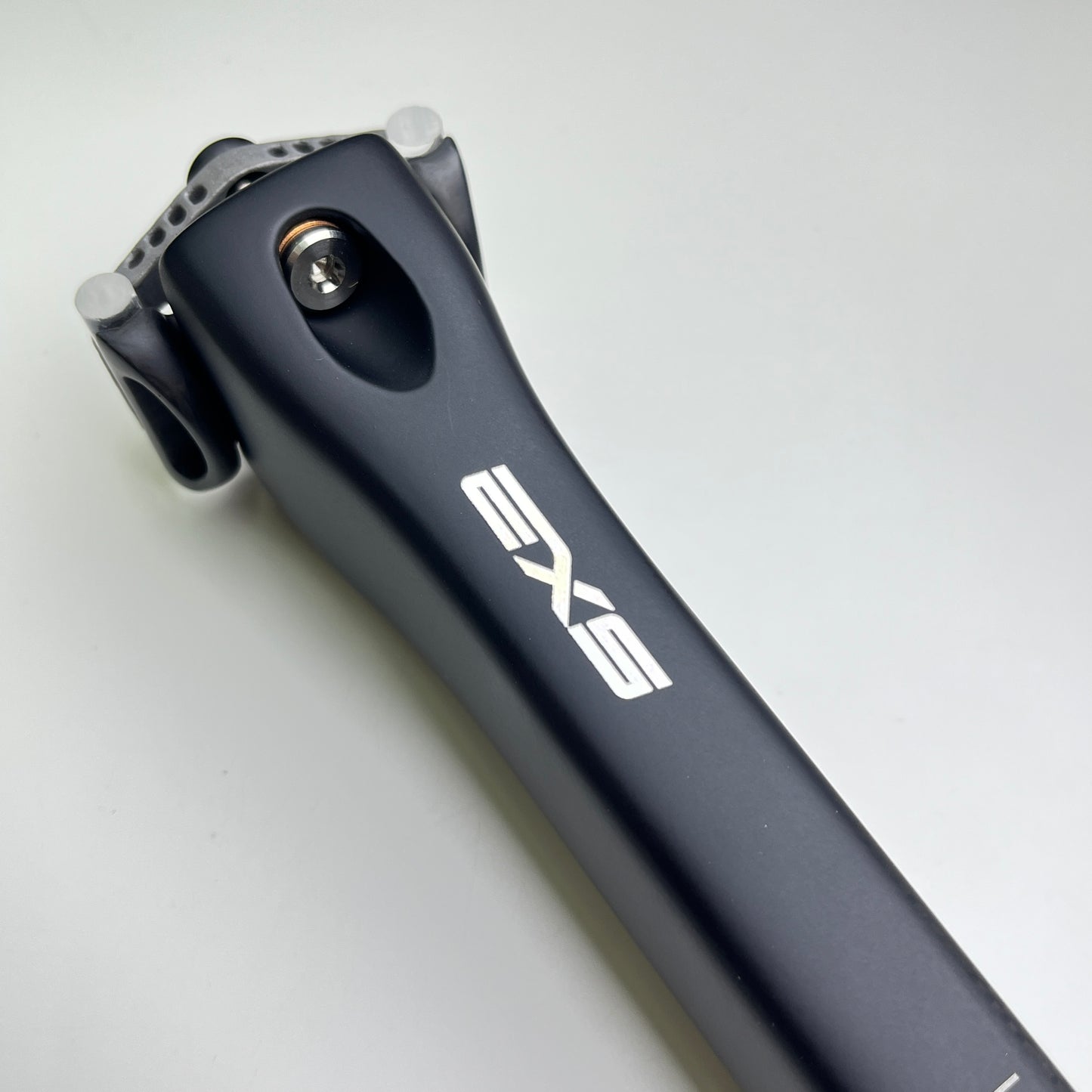 อัพเกรดหลักอาน EXS คาร์บอนไฟเบอร์ | Merida Reacto IV / MK4