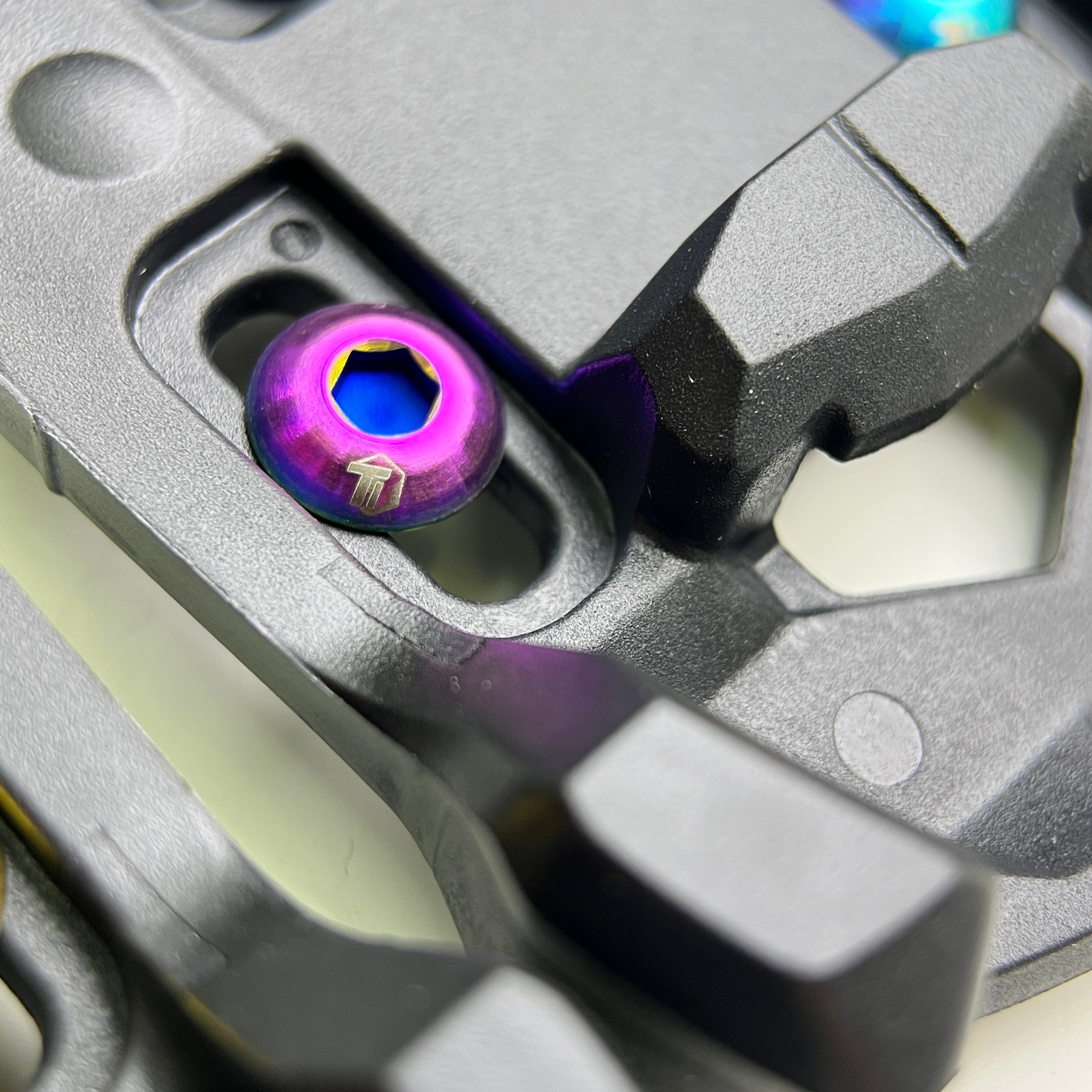 チタンクリートボルトアップグレード | TIME Xpressoペダル – Ti-Parts