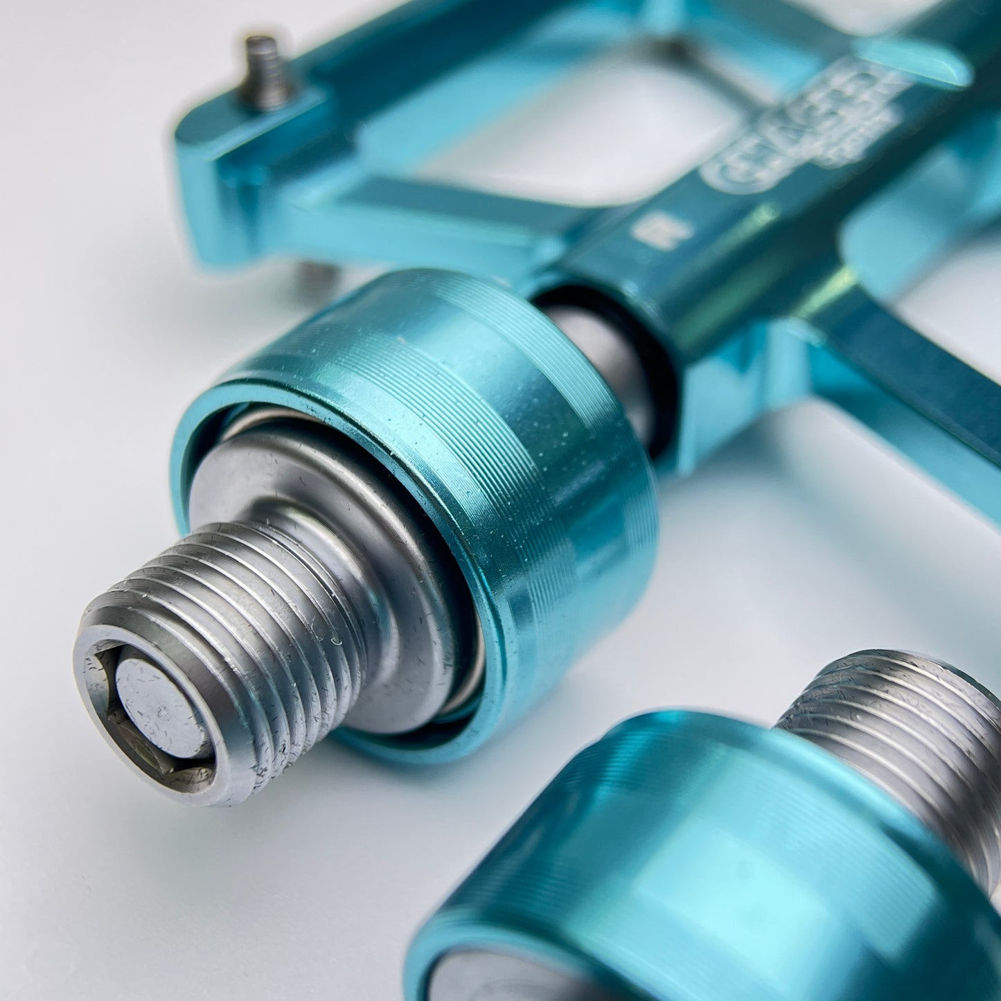 Pédale plate universelle en aluminium CNC | Pédale Brompton Foldie à blocage rapide