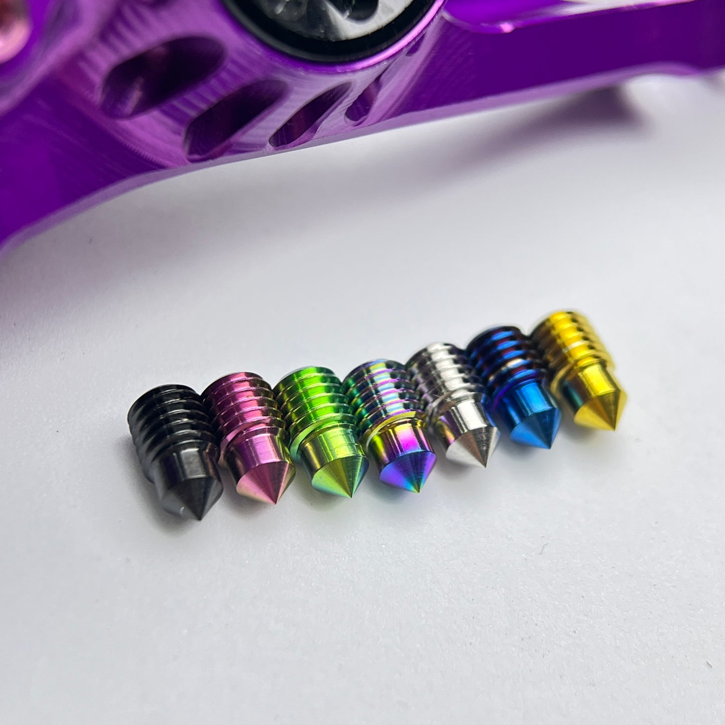 Śruba odpowietrzająca z tytanu 0,4 g | Hope RX4+, montaż płaski