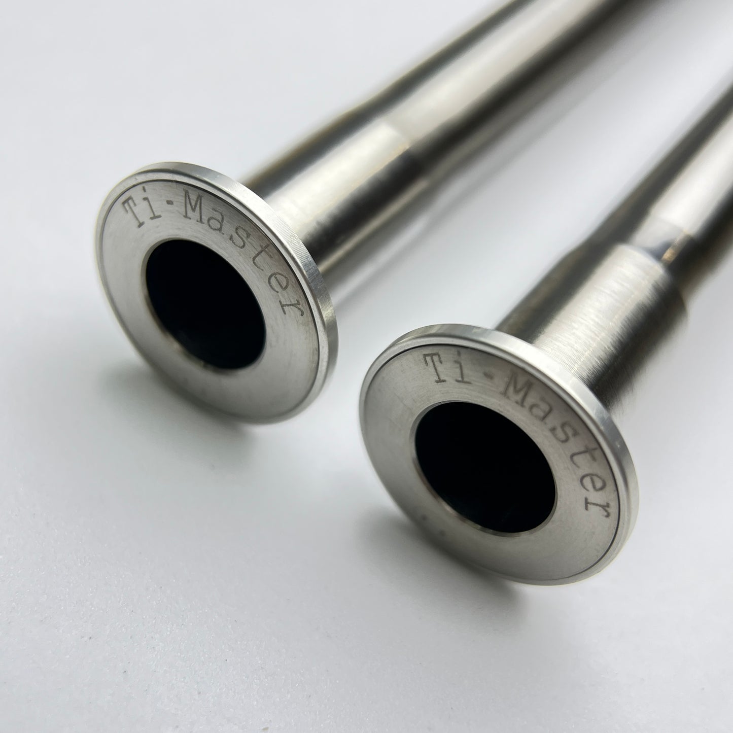 Eixo passante de titânio Ti-Master 24,44g | Pinarello Dogma F MY25 MY24