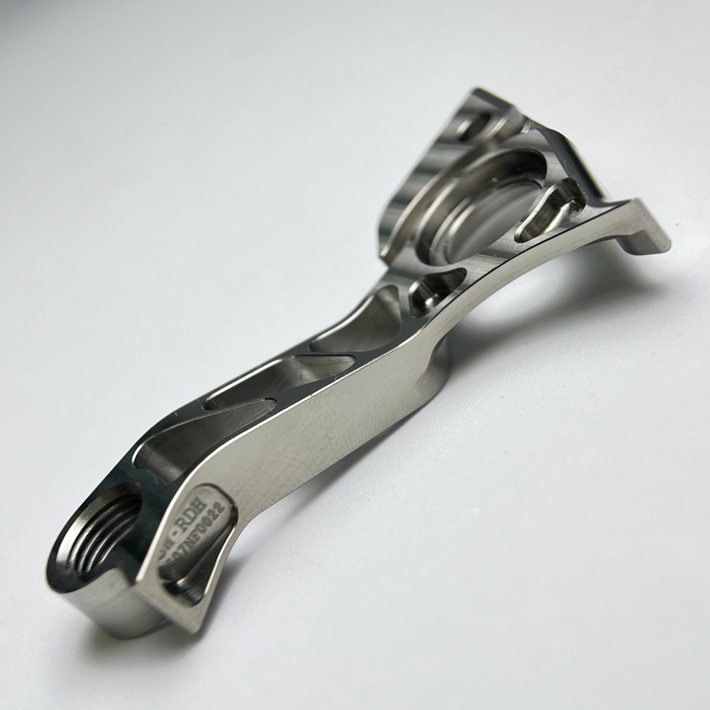 Sixwheel PINARELLO Dogma F 2025 Titan-Schaltauge (Direktmontage) | Für Shimano SRAM