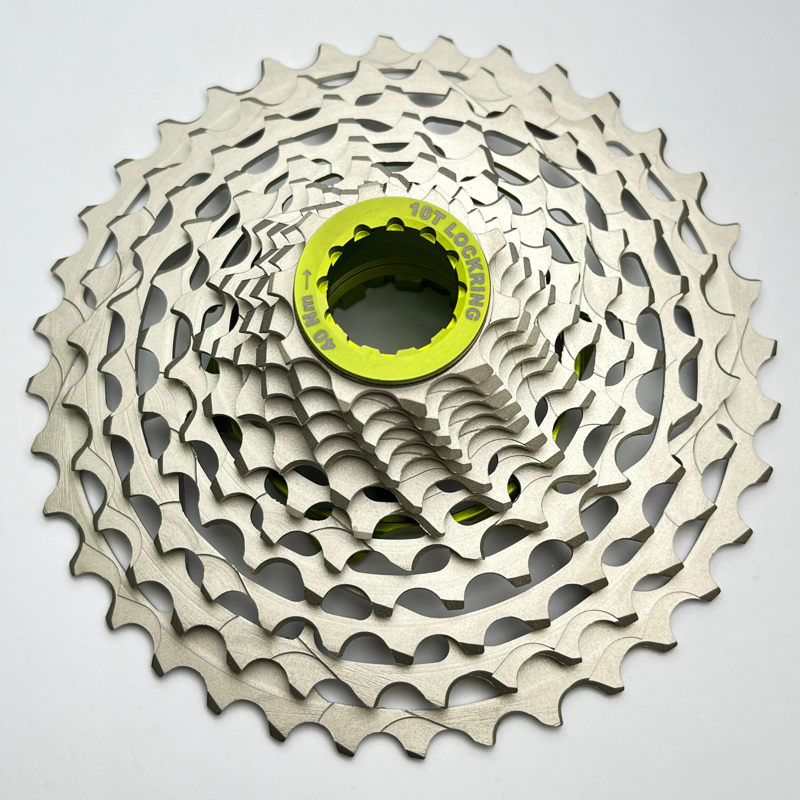 FLYMaster 12速ワンピーススチールカセット｜ソリッドCr-Mo鋼からCNC