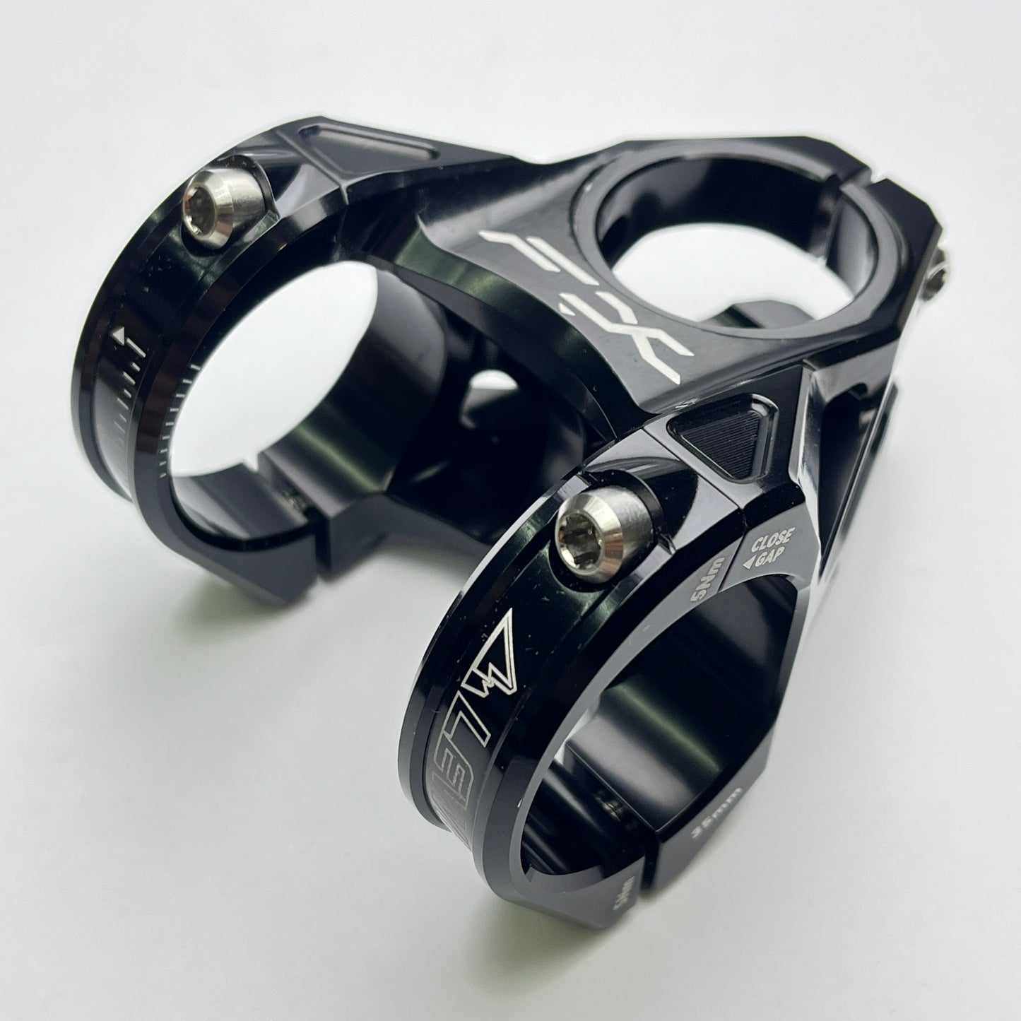 Алюминиевый вынос руля Lewis FX CNC для горного велосипеда | Диаметр 35 мм, вылет 40 мм, 7075 Enduro Trail