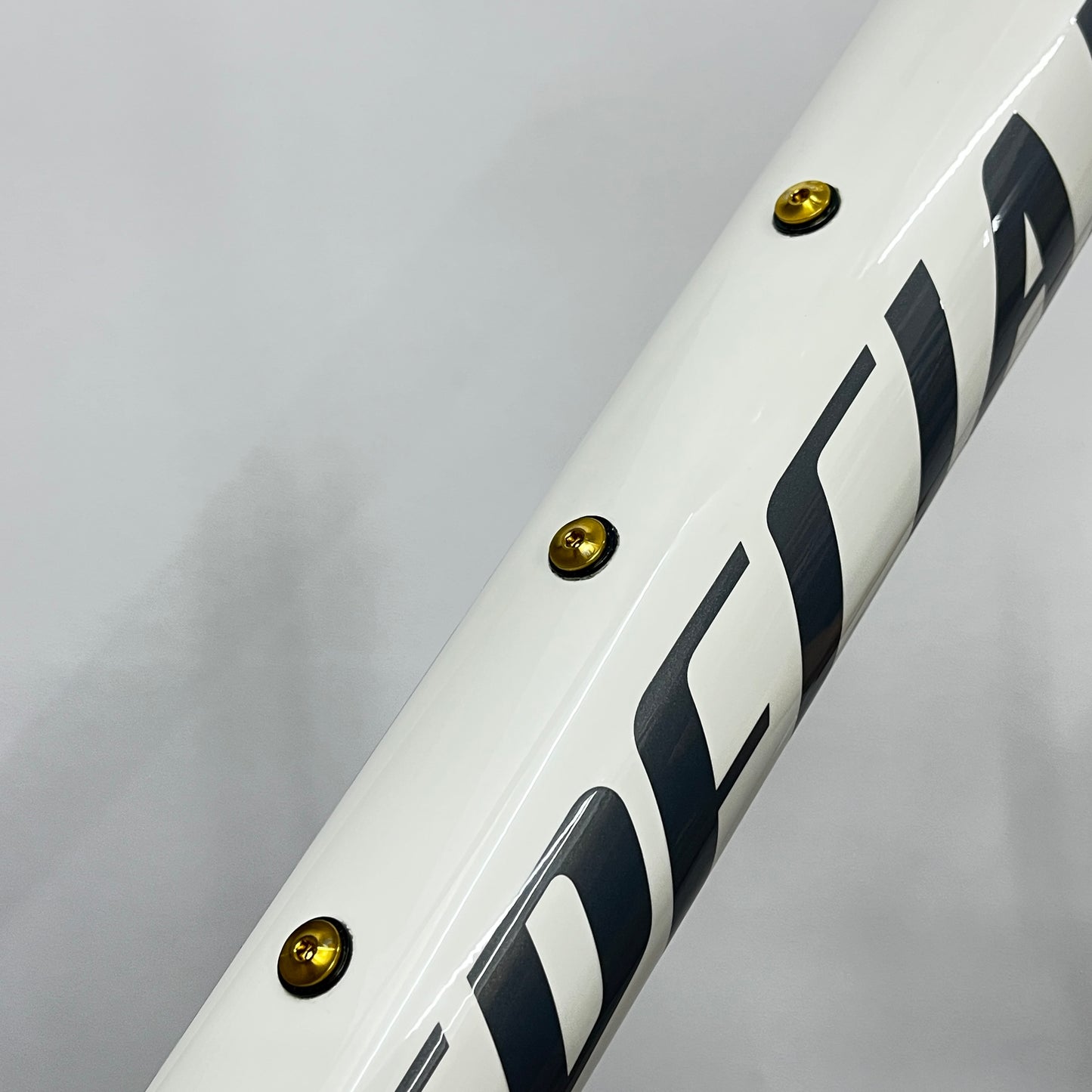 Flat Head Titanium Bolts For Bottle Cage Mounts