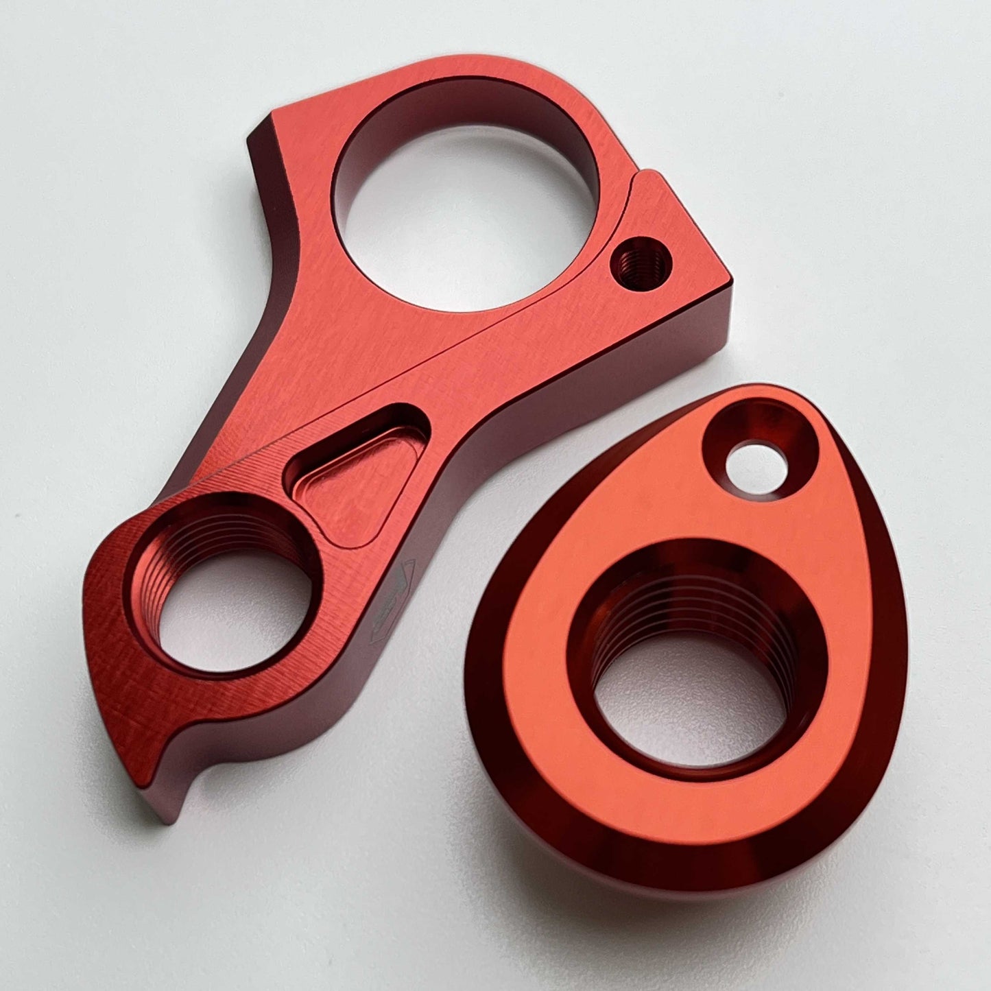 Móc treo Derailleur sau gắn trực tiếp Pinarello | Shimano