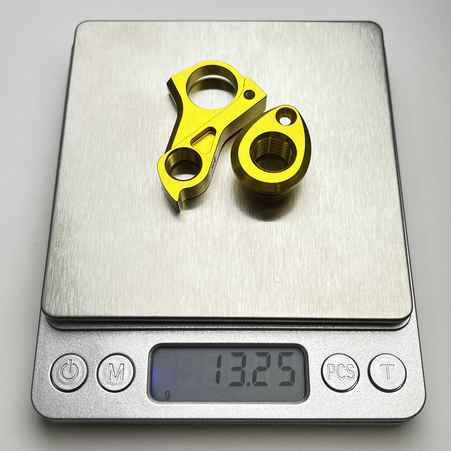 Móc treo Derailleur sau gắn trực tiếp Pinarello | Shimano