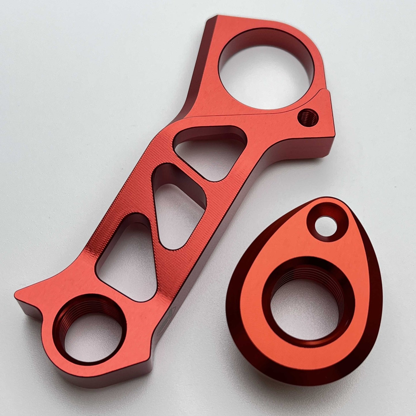 Móc treo Derailleur sau gắn trực tiếp Pinarello | Shimano