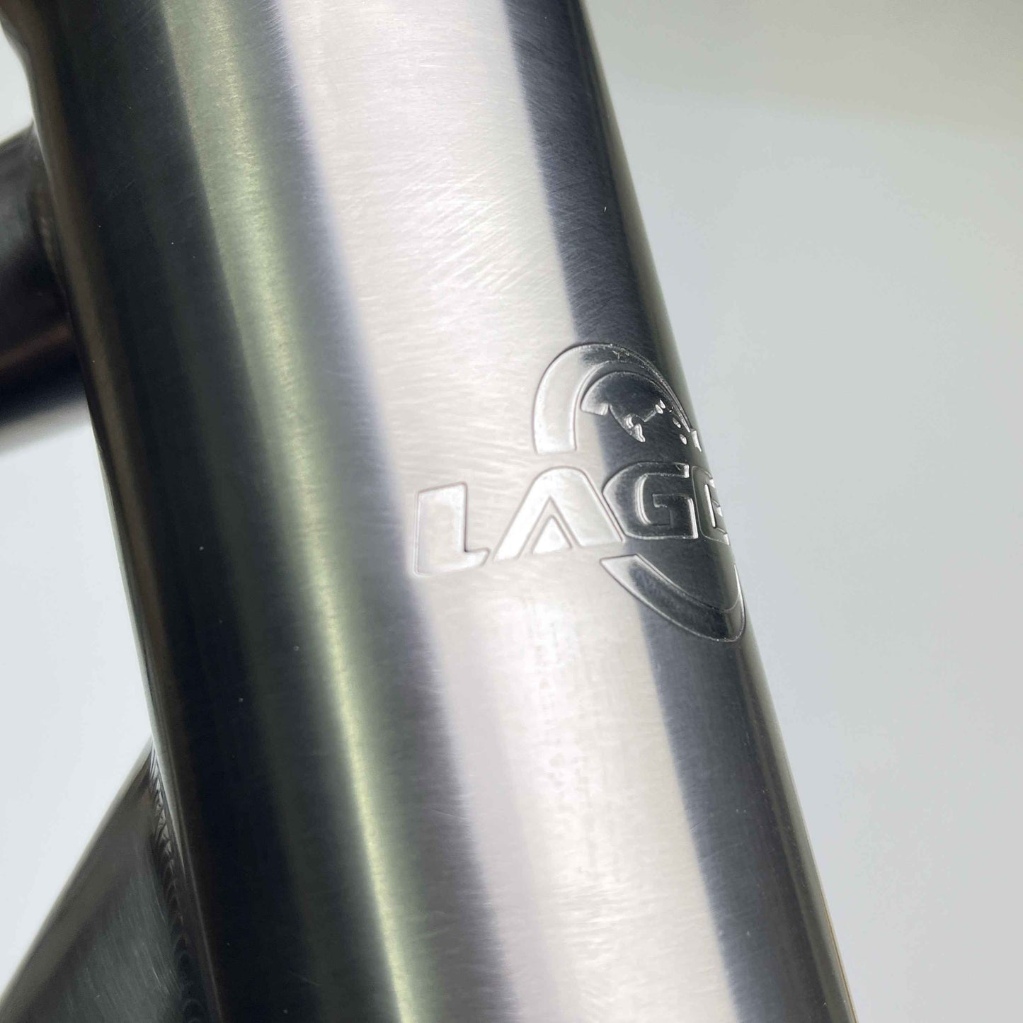 Cuadro Laget G1 de titanio para Gravel | 1600g (S) | 700c/650b | Bikepacking y cicloturismo