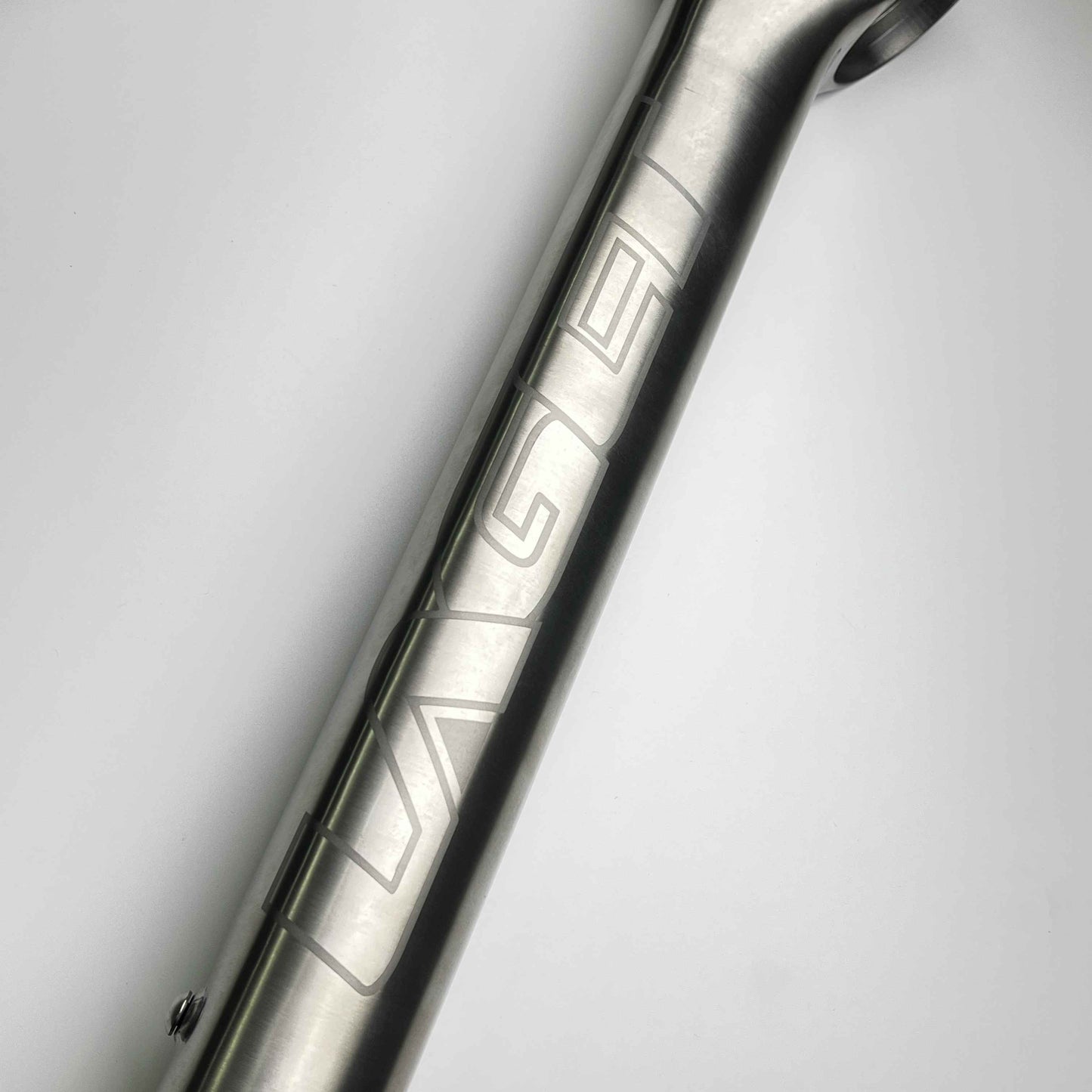 Cuadro de carretera Laget Pioneer One Titanium | Titanio impreso en 3D | 1350g (S) | 700x32c