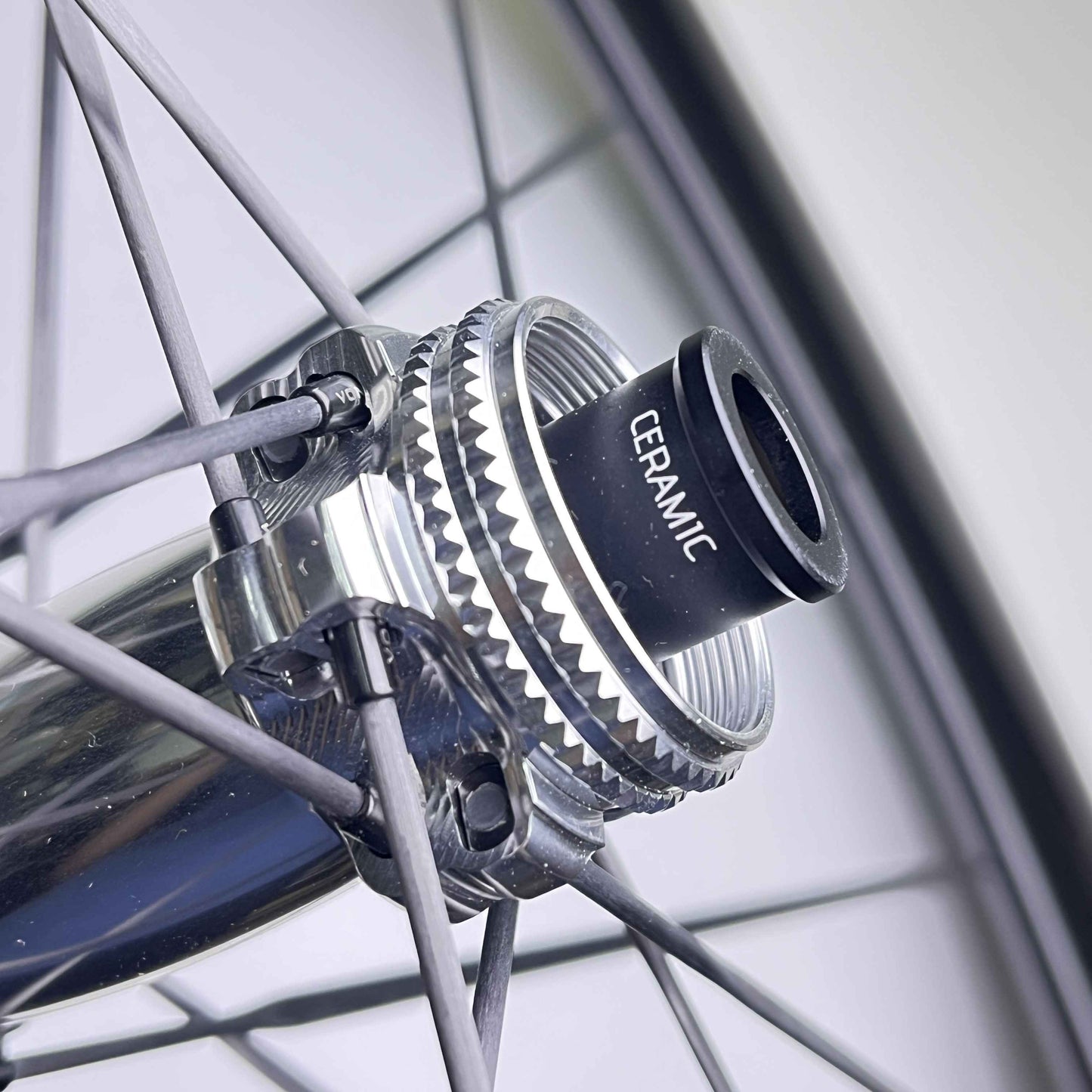 Paire de roues OVERFAST 50mm Ultralight Carbon Disc | SEULEMENT 1005g, Rayons en Carbone