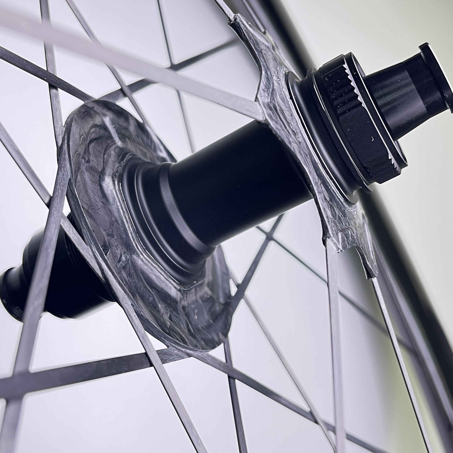Pertual SHARP ADV landsvägshjulset | 1245 g, 47/53 och 52/58 mm, CeramicSpeed-lager, integrerade kolfiberekrar