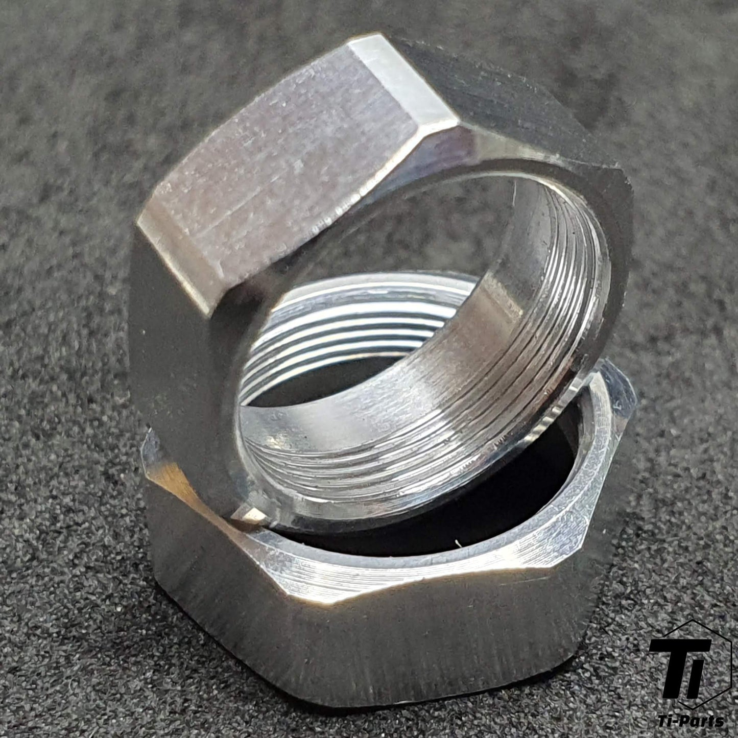 Titán tengely Look pedálhoz | Keo 2 Max Blade Carbon Ceramic Ti | 29-es fokozatú Titanium Singapore