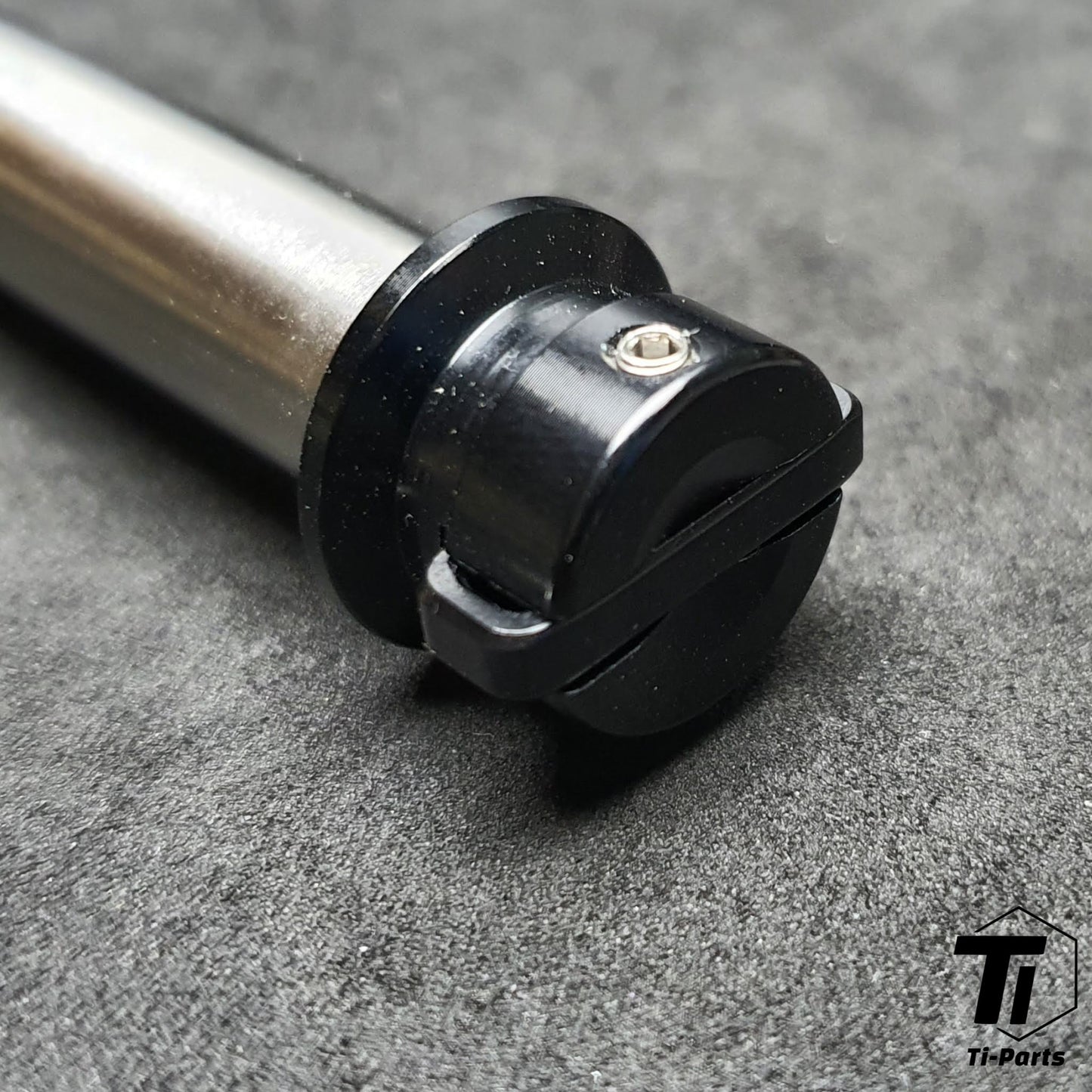 Titanium steekas voor racefiets schijfrem | 12 mm Super Aero lichtgewicht as met ingebouwde verborgen QR Quick Release
