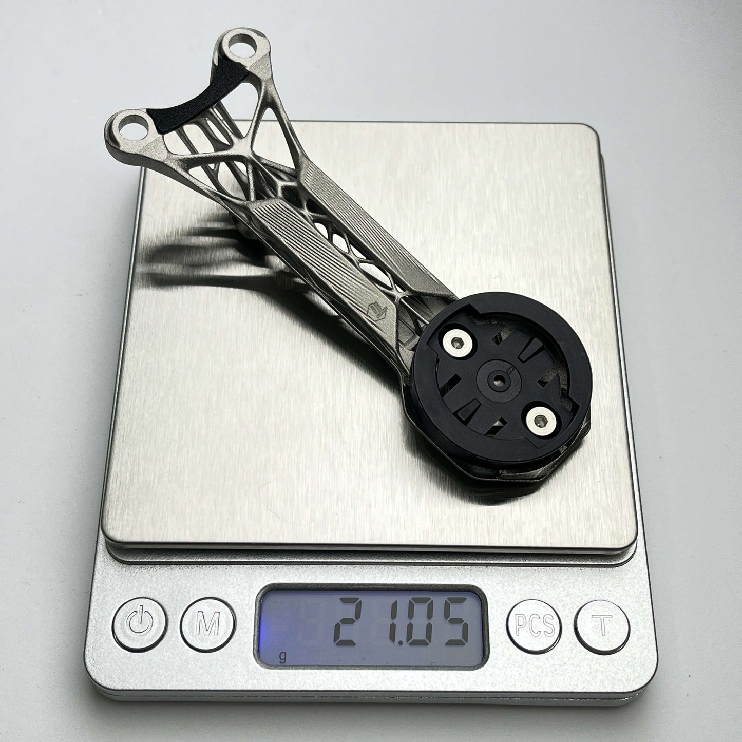 Suporte para ciclocomputador Pinarello MOST Talon em titânio - Série Club